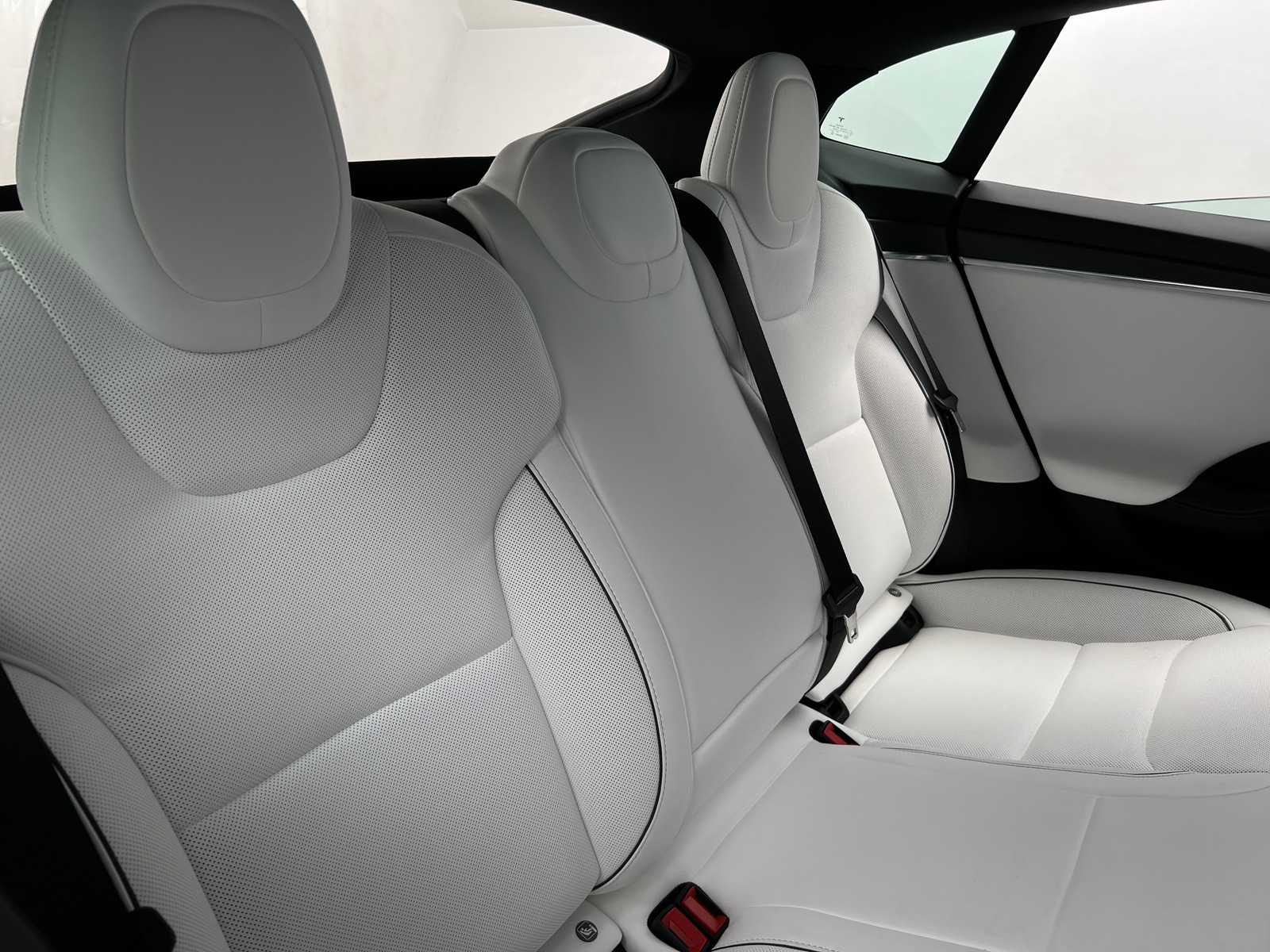 Thumbnail: 2024 Tesla Model S - 5