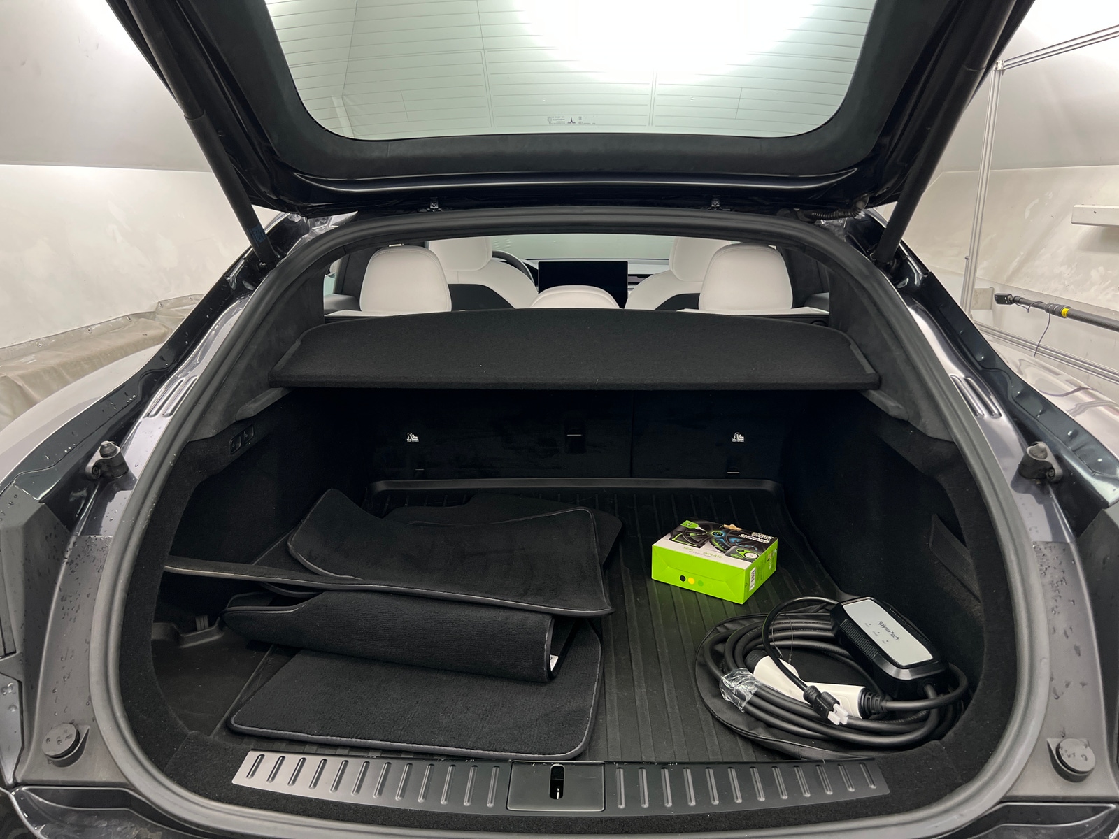 Thumbnail: 2024 Tesla Model S - 6