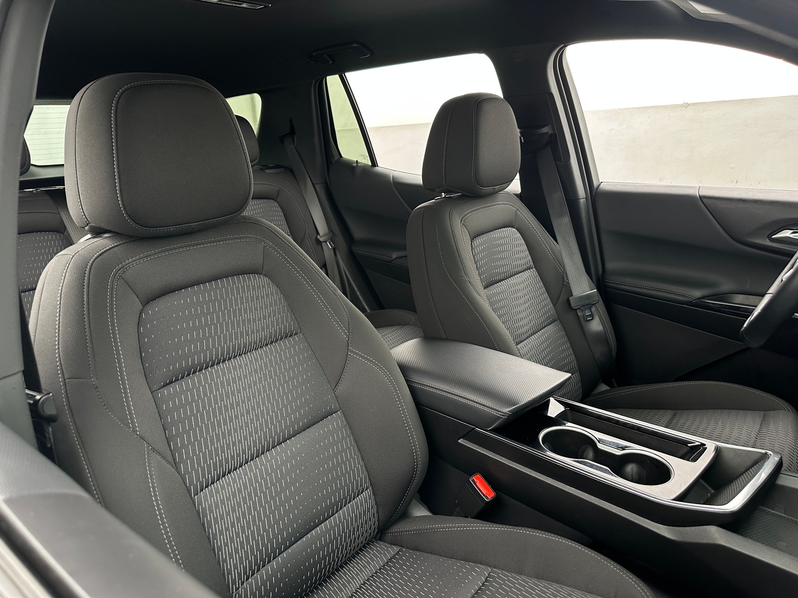 Thumbnail: 2025 Chevrolet Equinox - 2