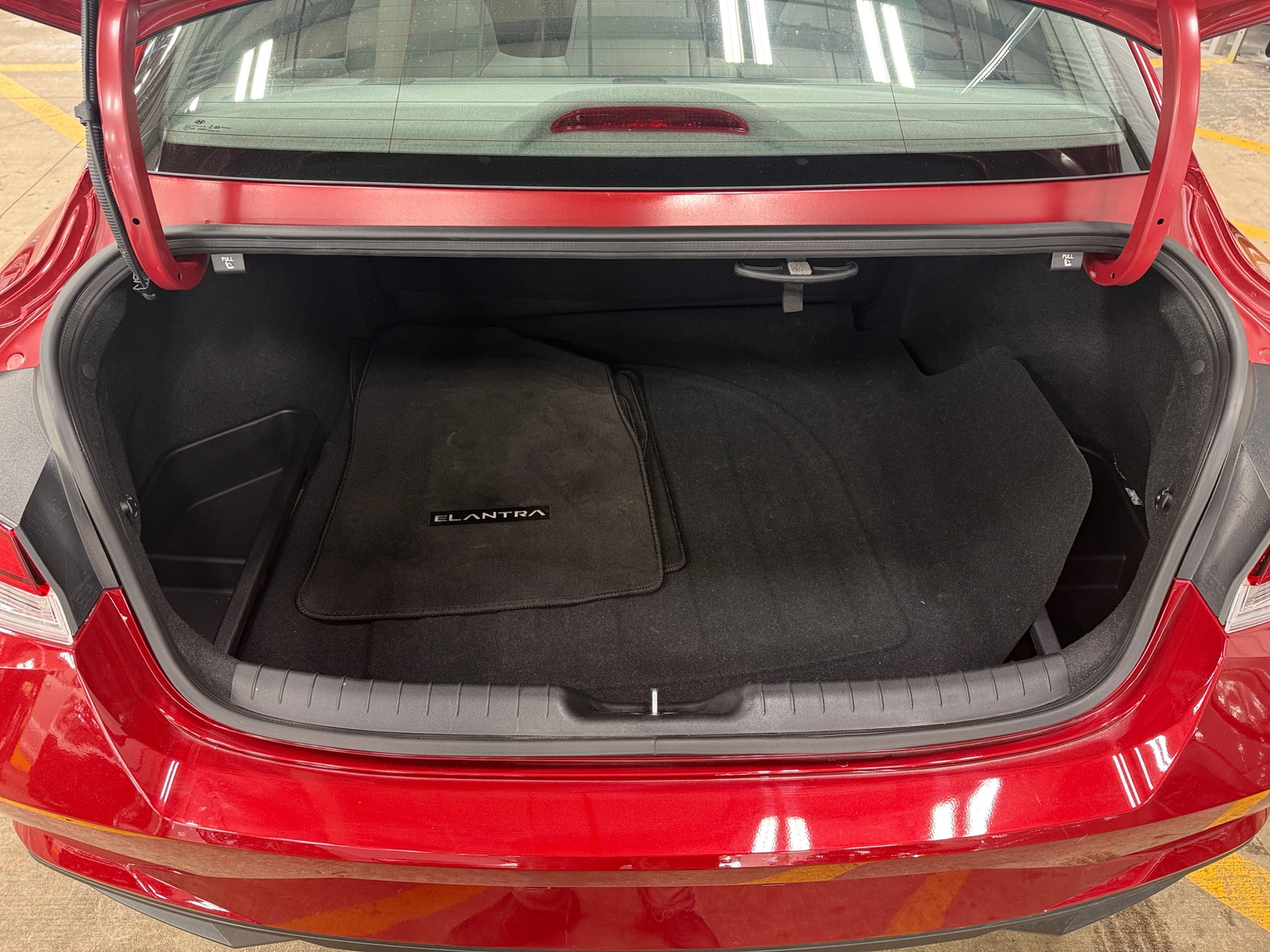 Thumbnail: 2023 Hyundai Elantra - 7