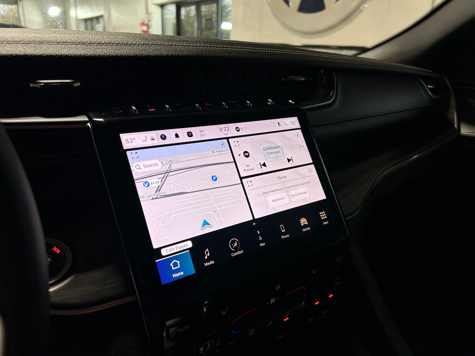 Thumbnail: 2024 Jeep Grand Cherokee L - 3