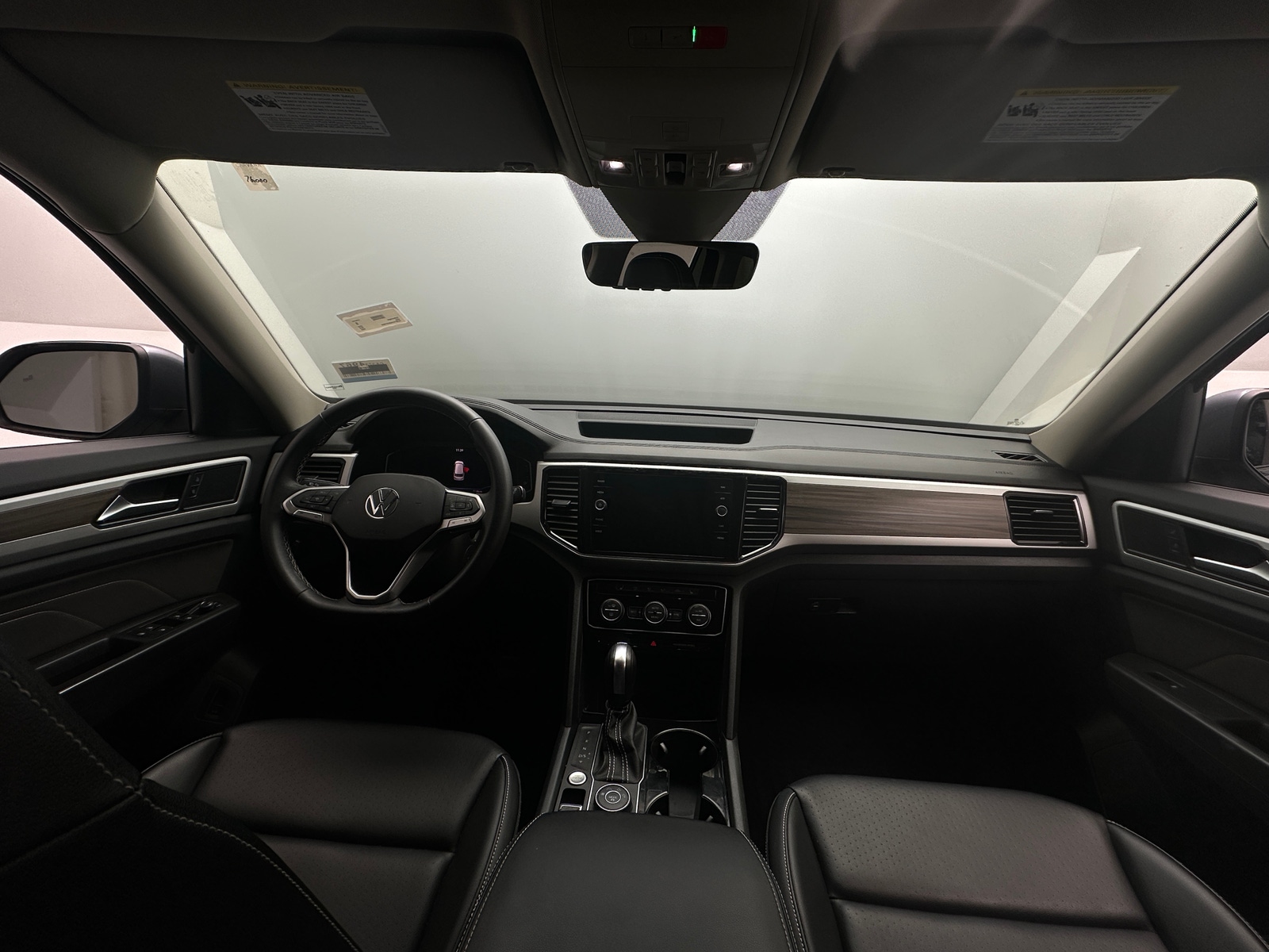 Thumbnail: 2022 Volkswagen Atlas - 2