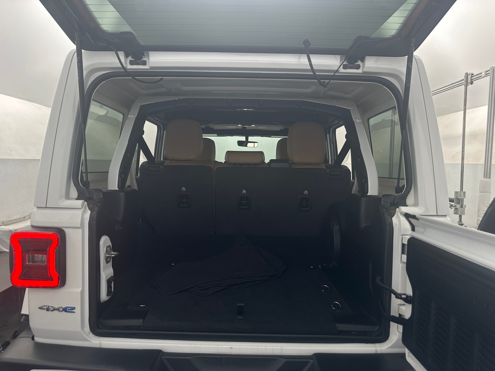 Thumbnail: 2023 Jeep Wrangler - 6