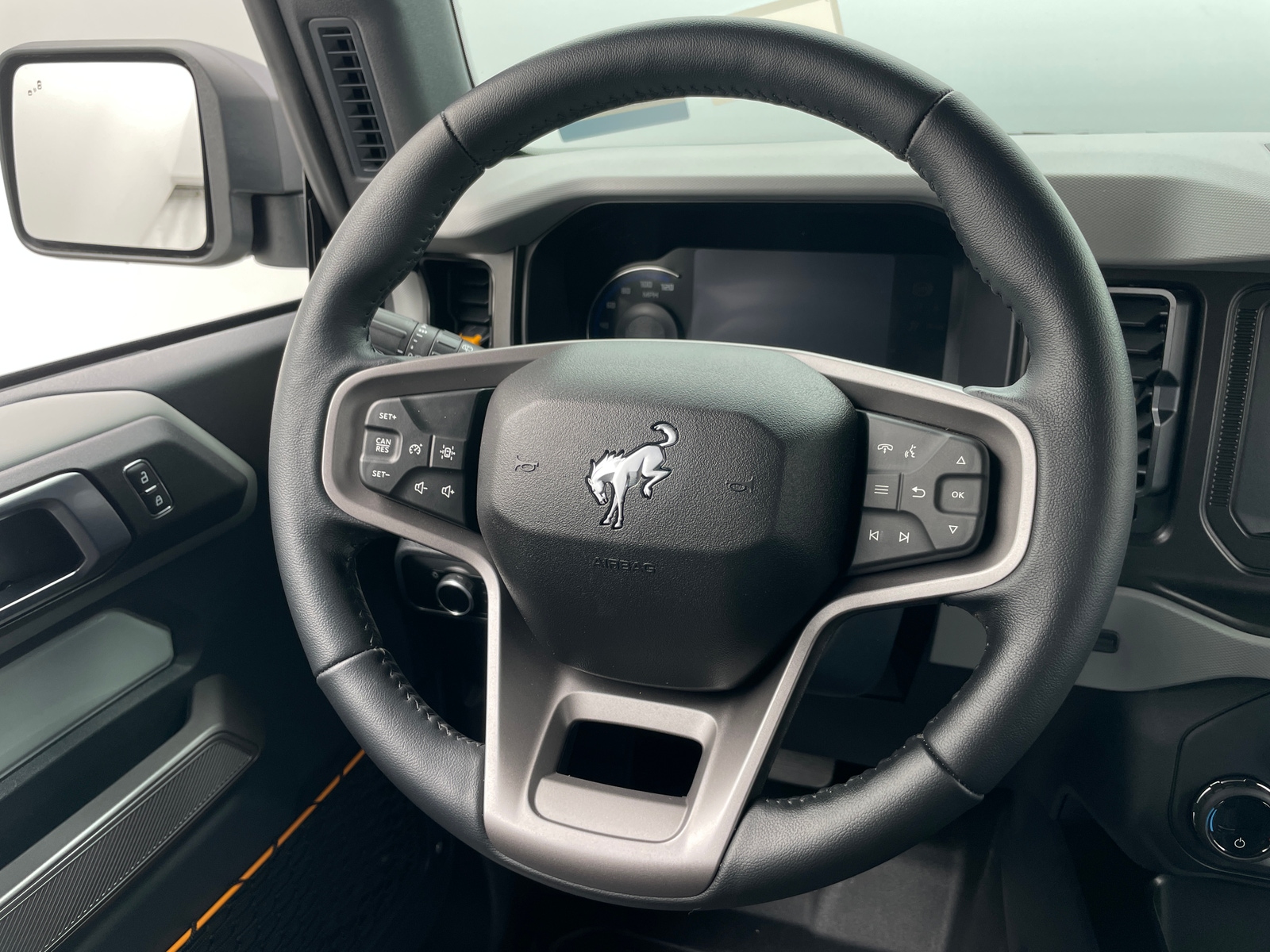 Thumbnail: 2023 Ford Bronco - 4