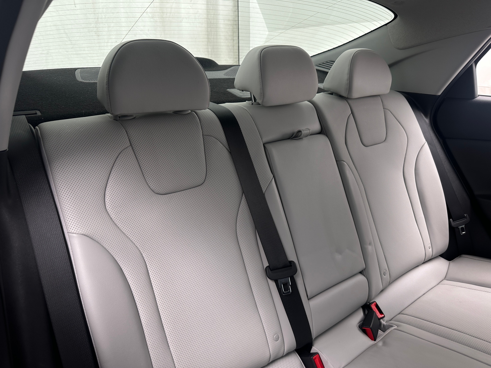 Thumbnail: 2023 Hyundai Elantra - 5