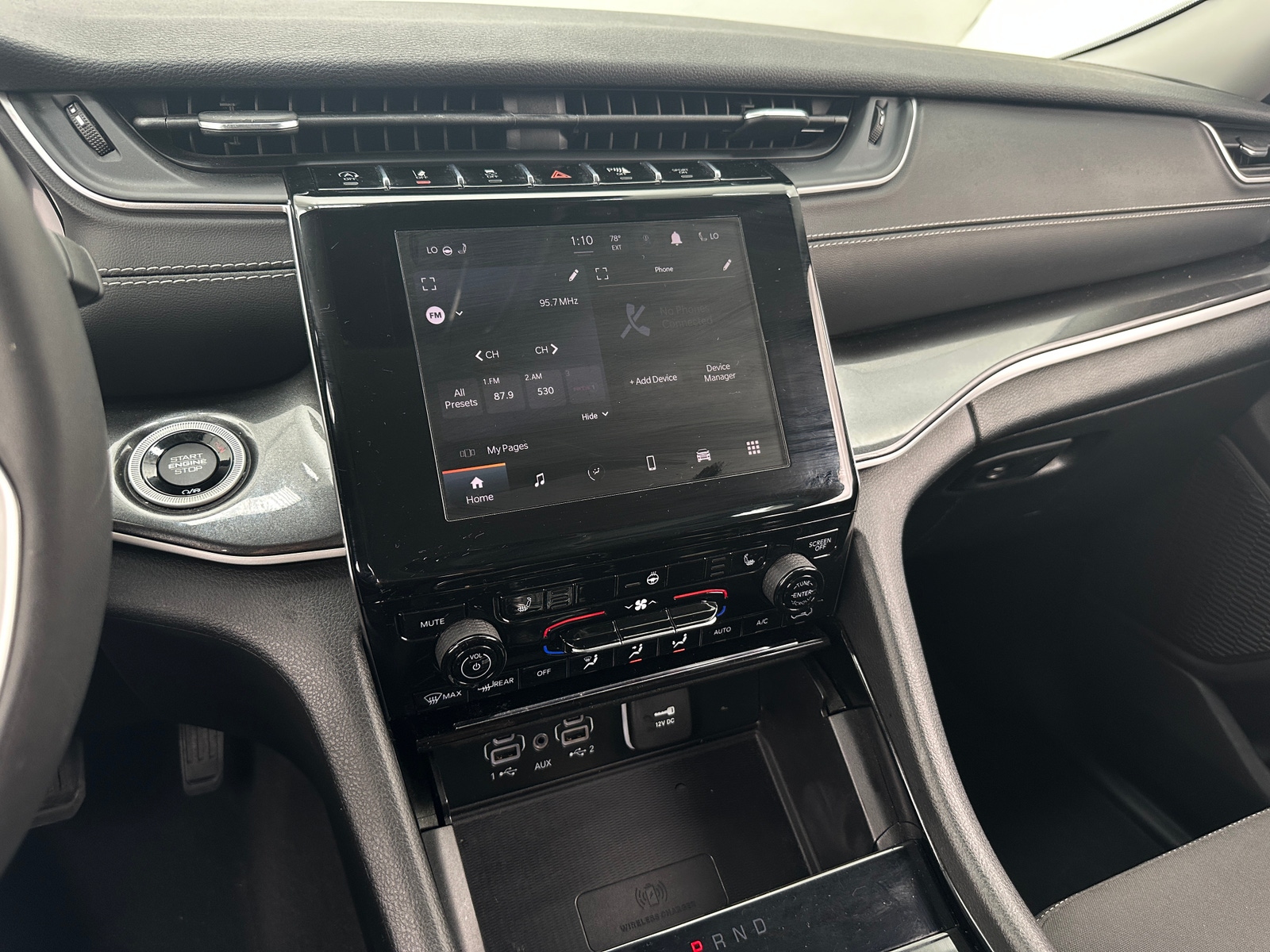 Thumbnail: 2023 Jeep Grand Cherokee L - 4