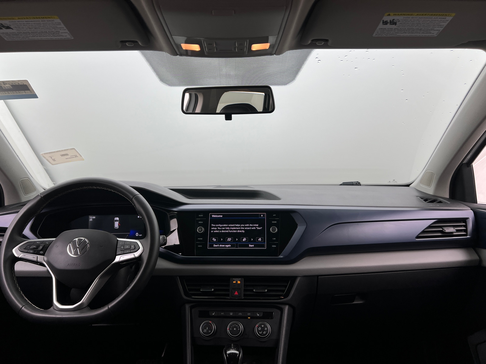 Thumbnail: 2022 Volkswagen Taos - 2