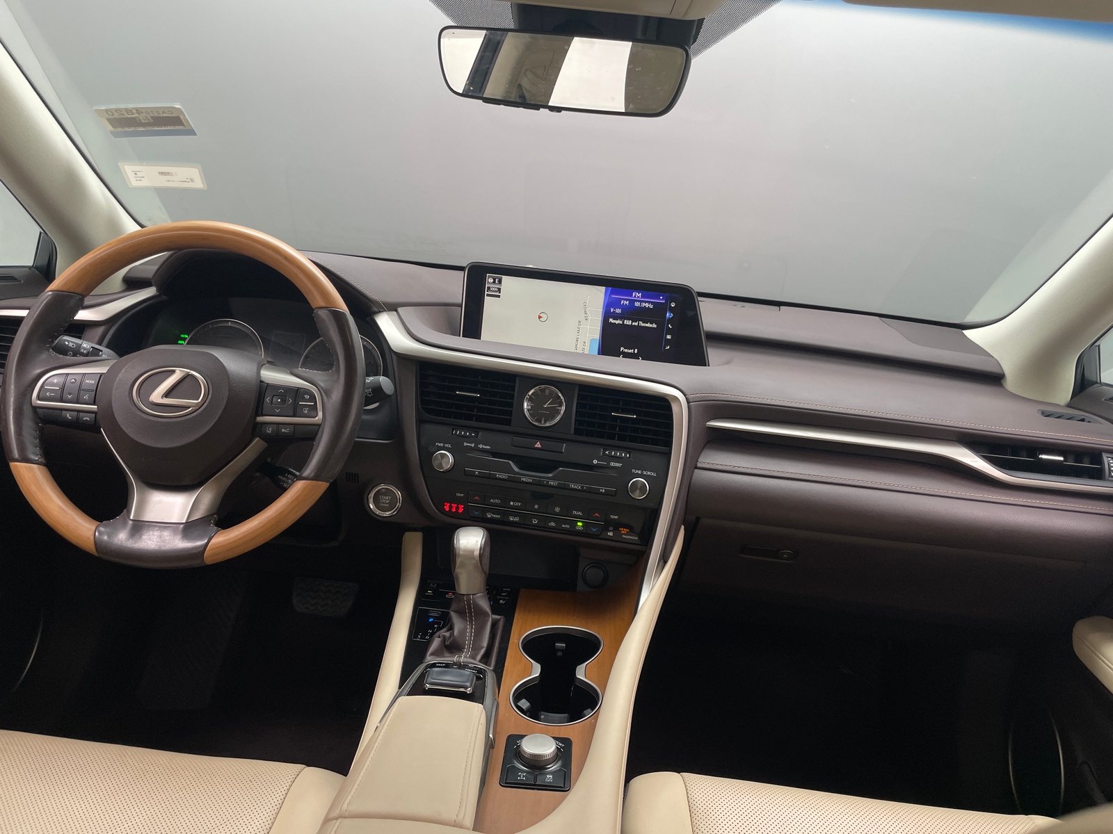 Thumbnail: 2018 Lexus RX - 3