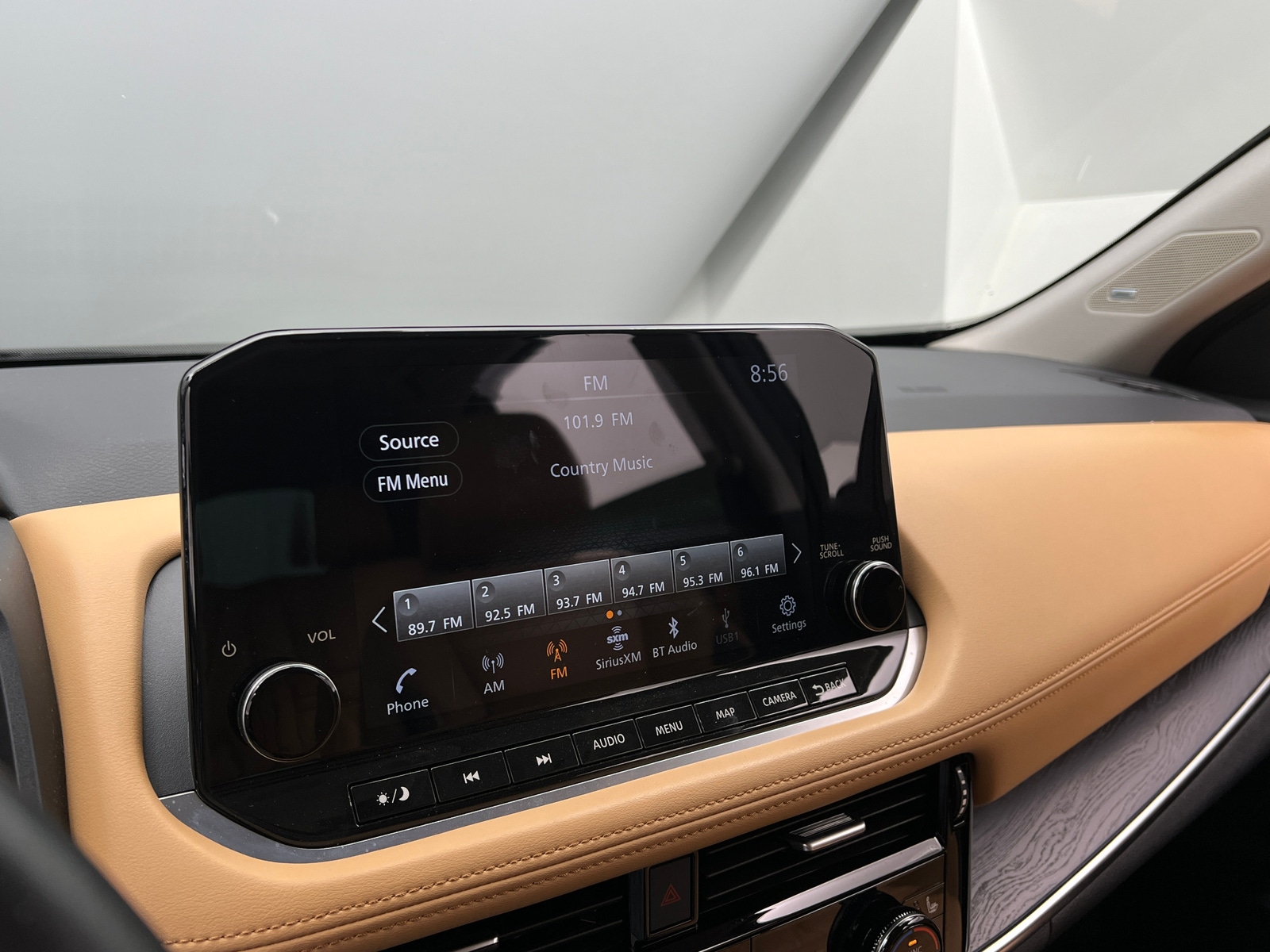 Thumbnail: 2023 Nissan Rogue - 3