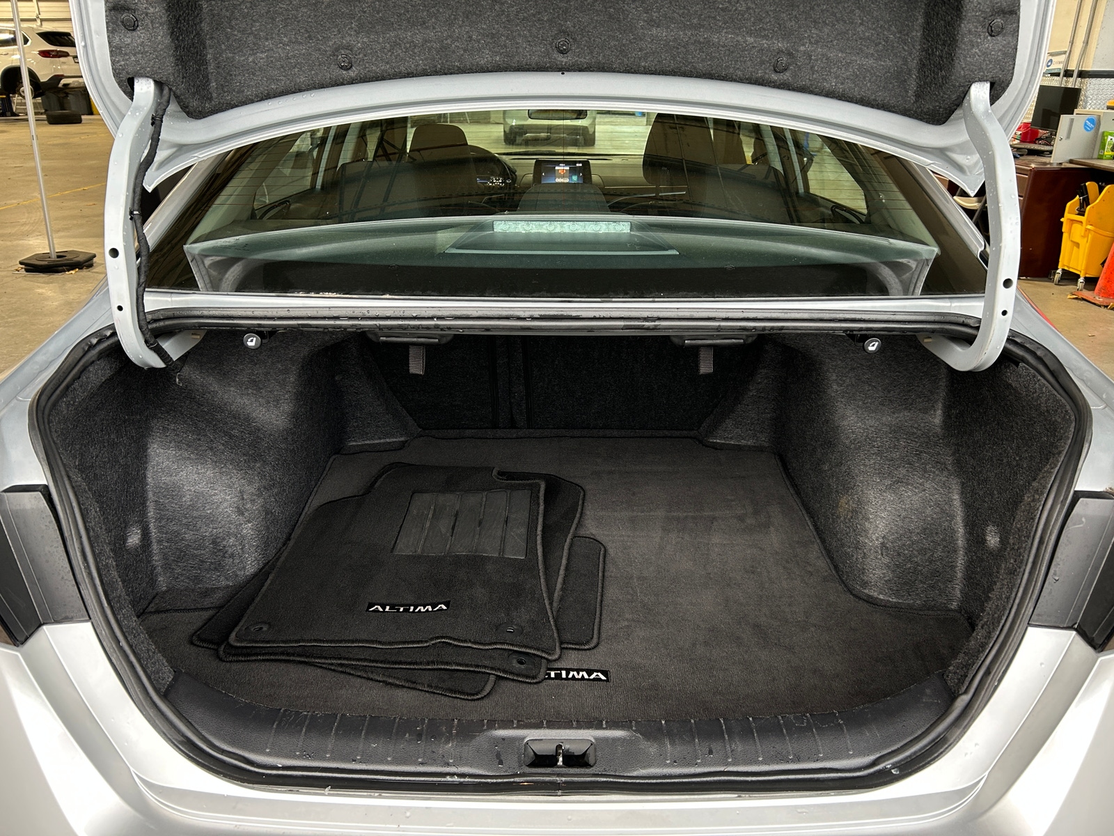 Thumbnail: 2024 Nissan Altima - 7