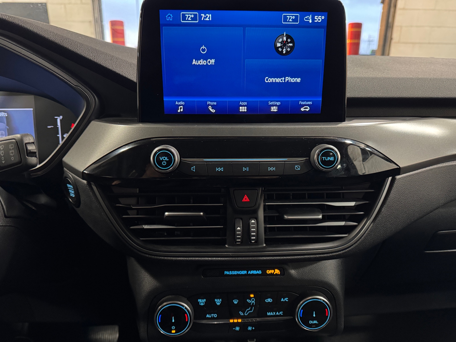 Thumbnail: 2025 Ford Escape - 4