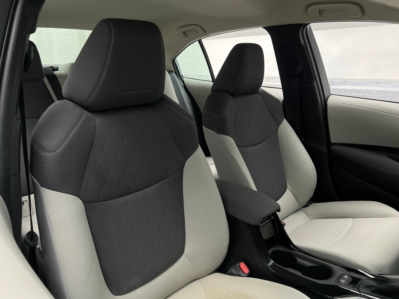 Thumbnail: 2022 Toyota Corolla - 2