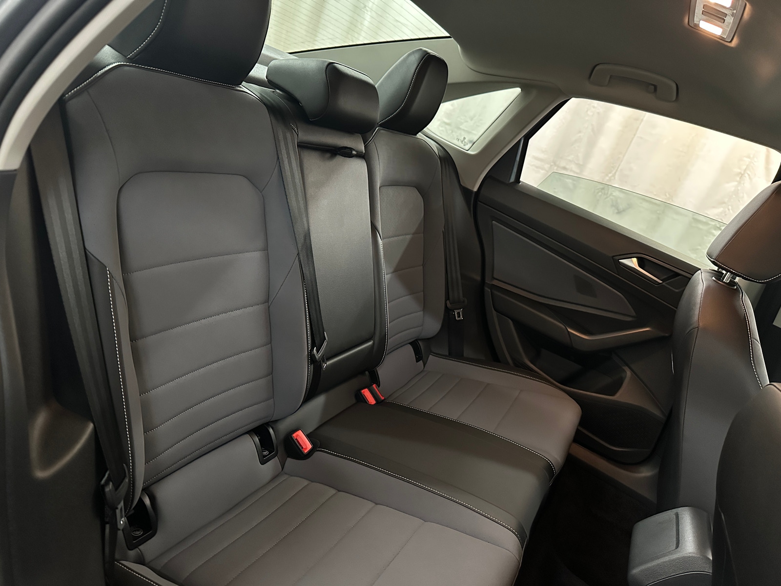 Thumbnail: 2025 Volkswagen Jetta - 5