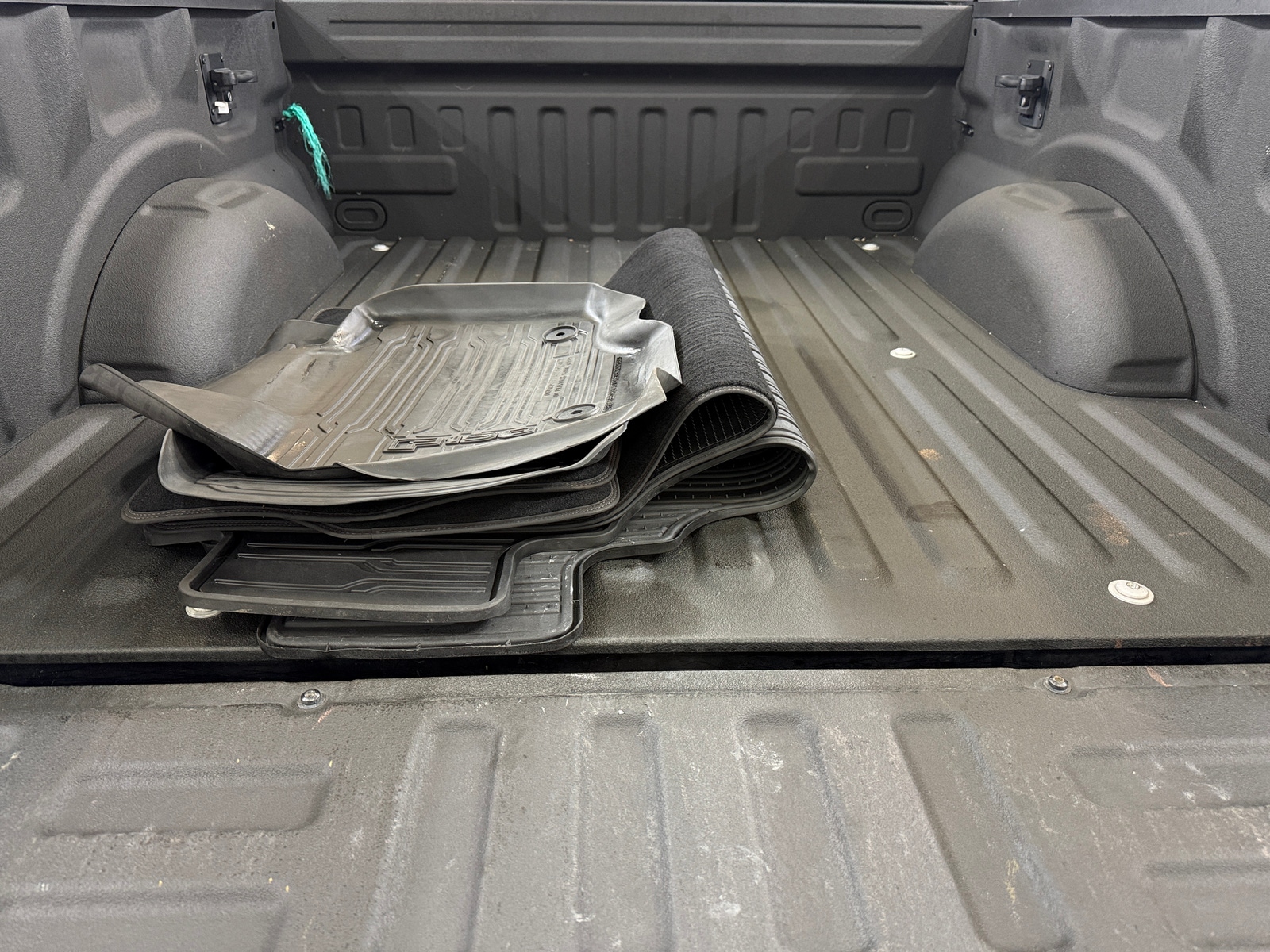 Thumbnail: 2018 Ford Econoline - 6