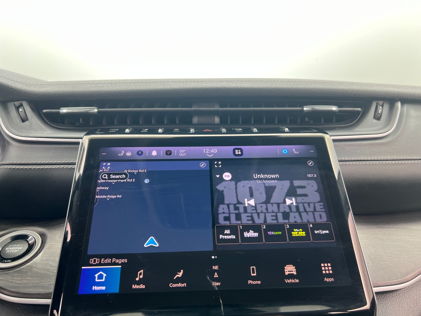 Thumbnail: 2023 Jeep Grand Cherokee - 3