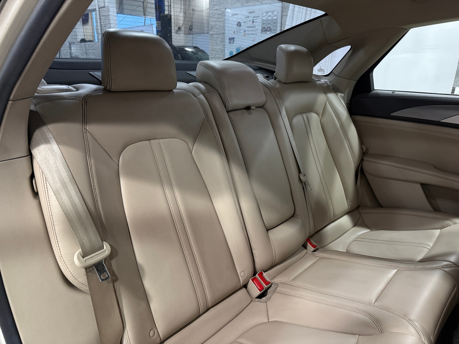 Thumbnail: 2017 Lincoln MKZ - 5