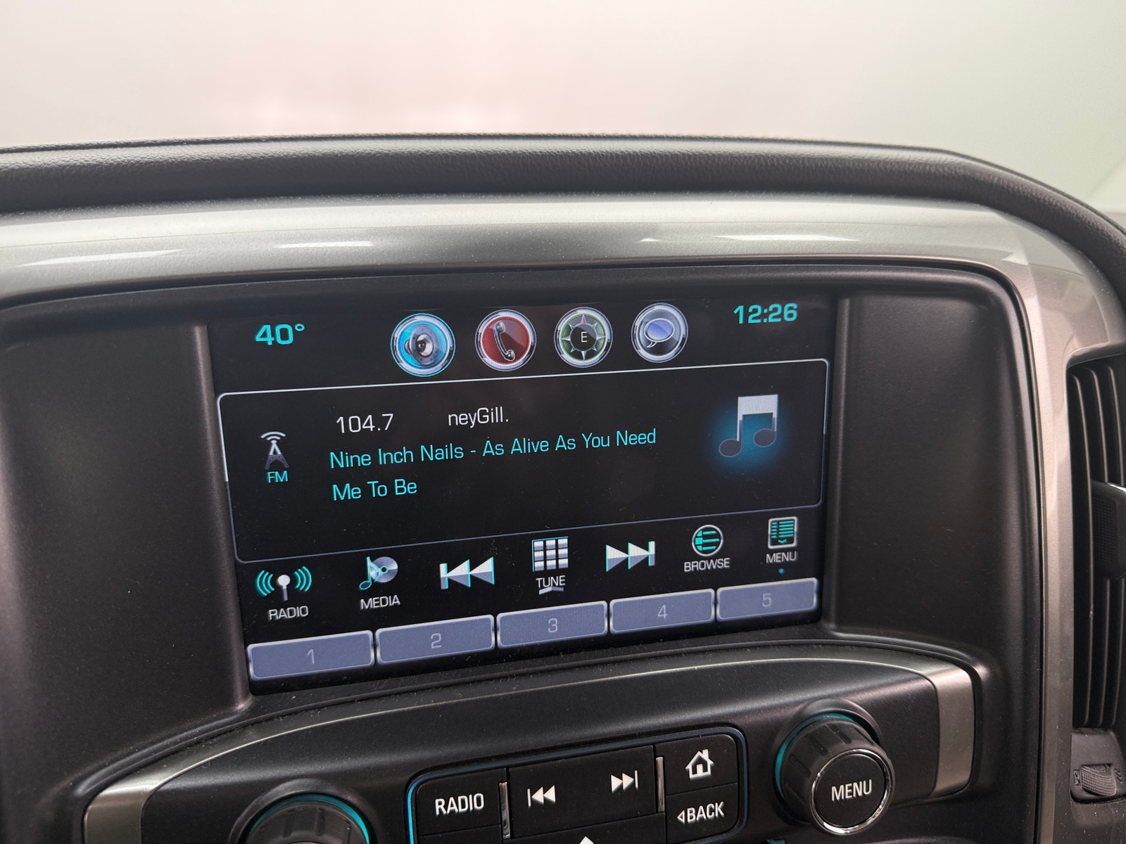 Thumbnail: 2016 Chevrolet Silverado 1500 - 3