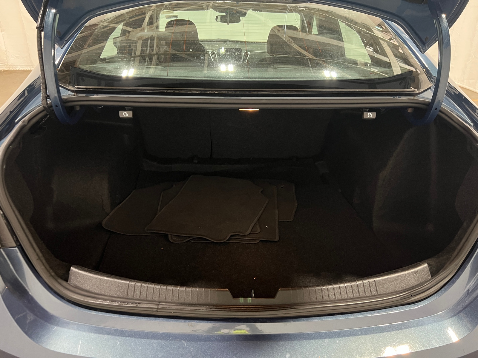 Thumbnail: 2024 Chevrolet Malibu - 7