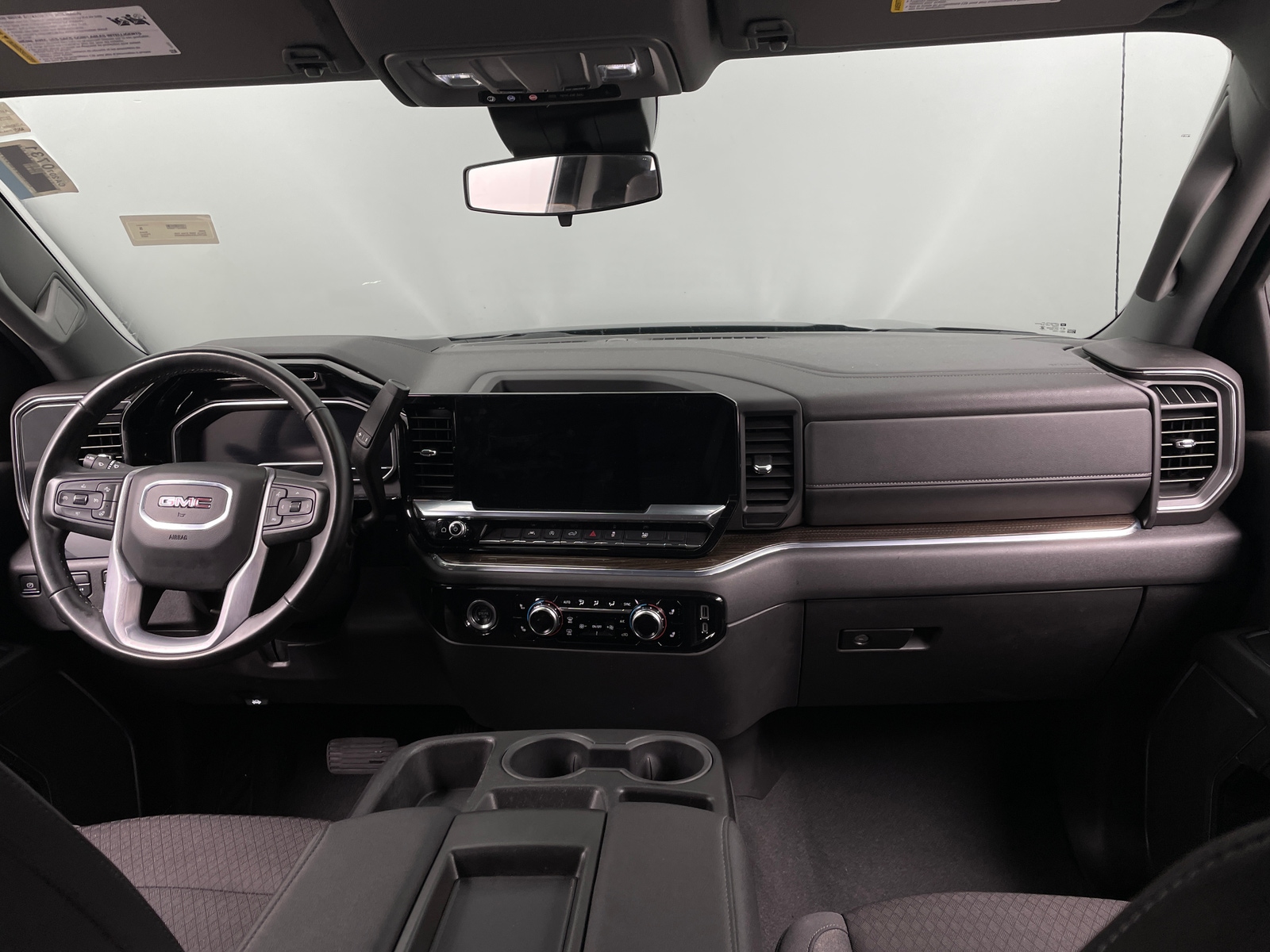 Thumbnail: 2024 GMC Sierra 1500 - 3