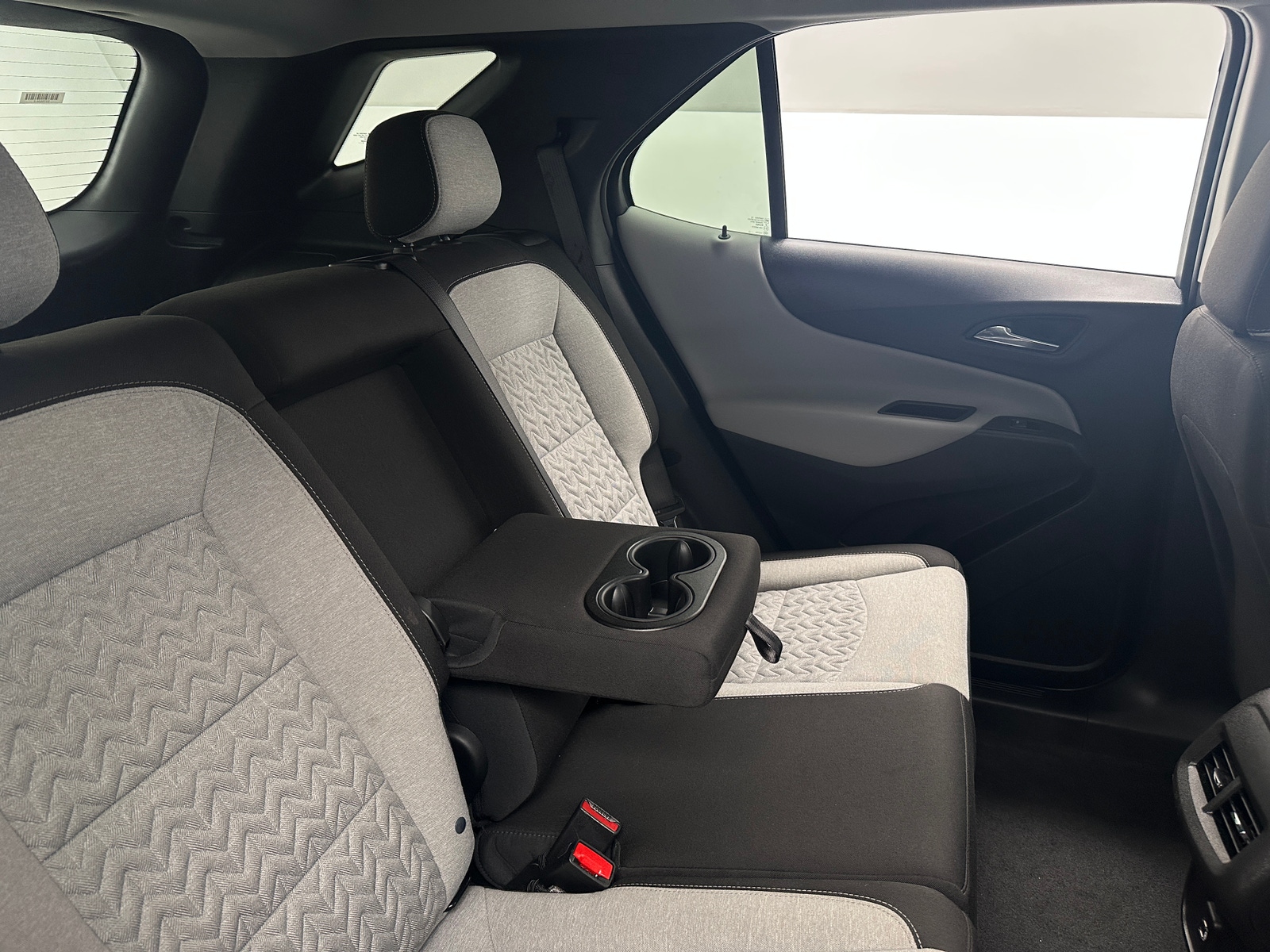 Thumbnail: 2024 Chevrolet Equinox - 6