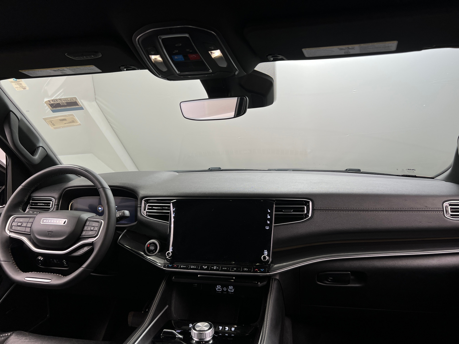 Thumbnail: 2023 Jeep Wagoneer - 2