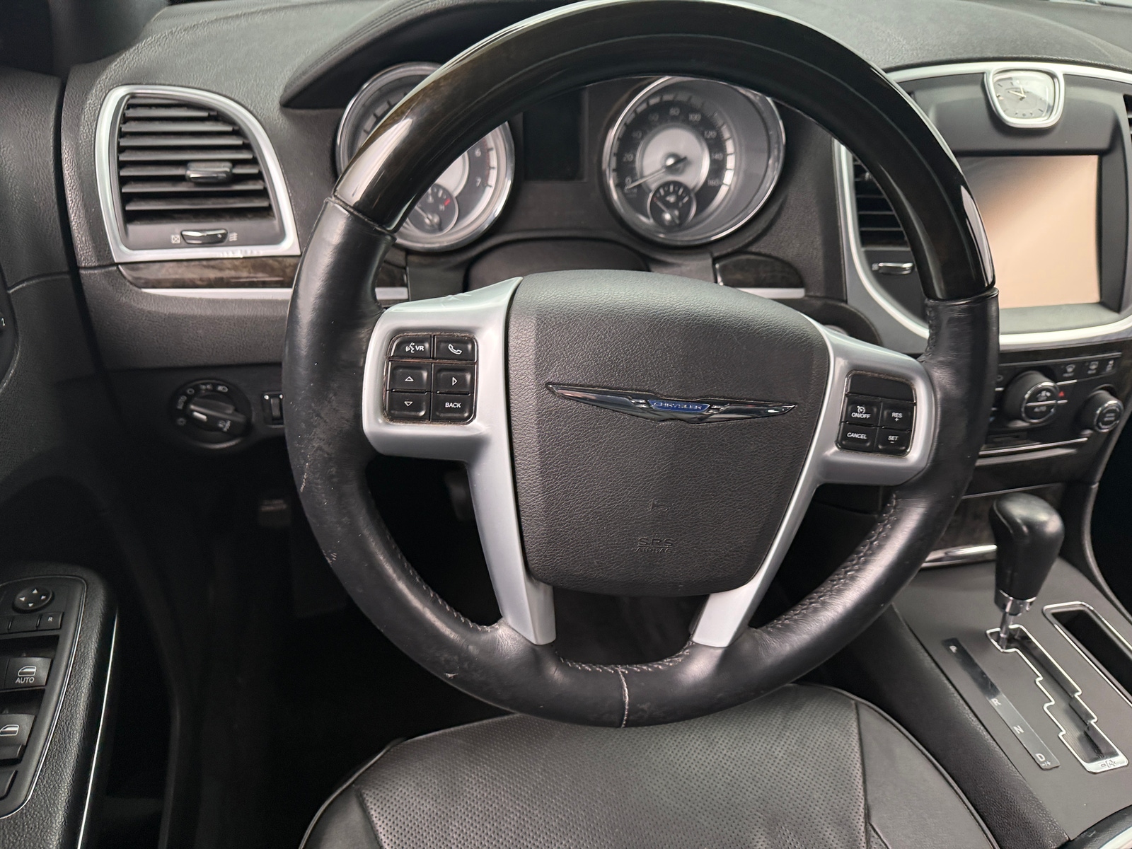 Thumbnail: 2014 Chrysler 300 - 4