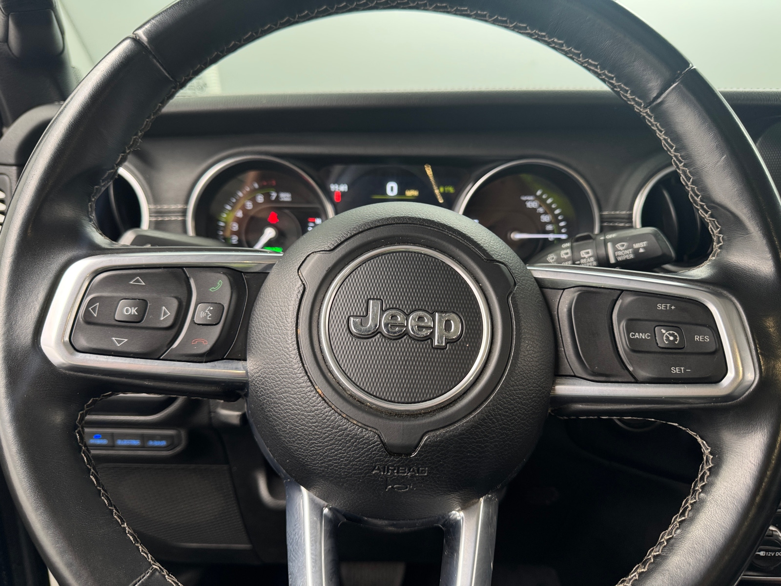 Thumbnail: 2022 Jeep Wrangler - 4