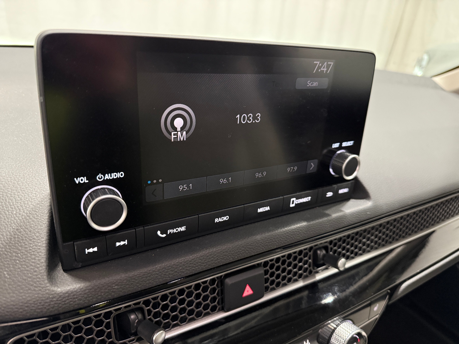 Thumbnail: 2024 Honda Civic - 4