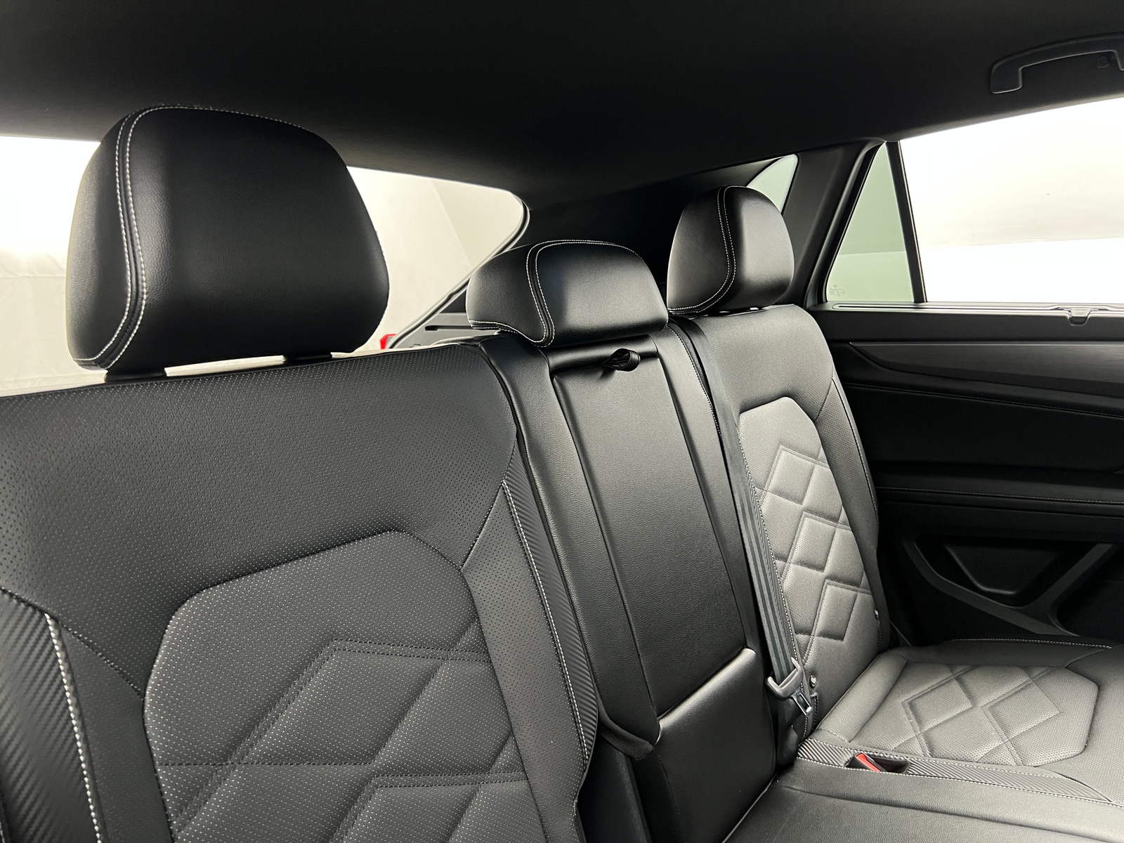 Thumbnail: 2024 Volkswagen Atlas - 5