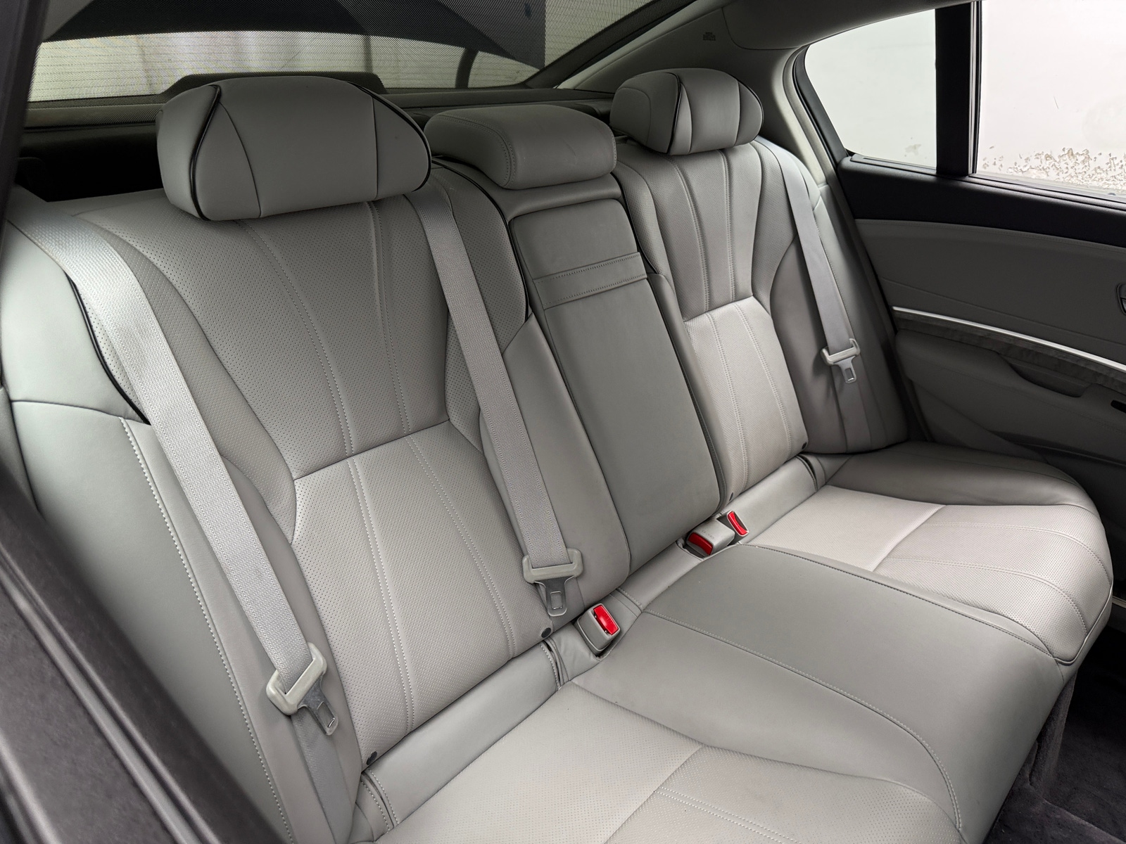 Thumbnail: 2018 Acura RLX - 5