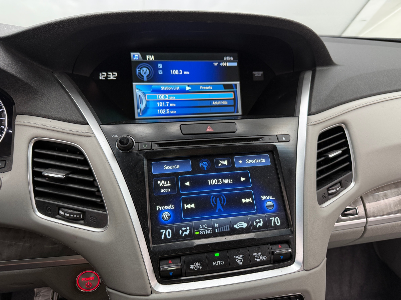 Thumbnail: 2018 Acura RLX - 3