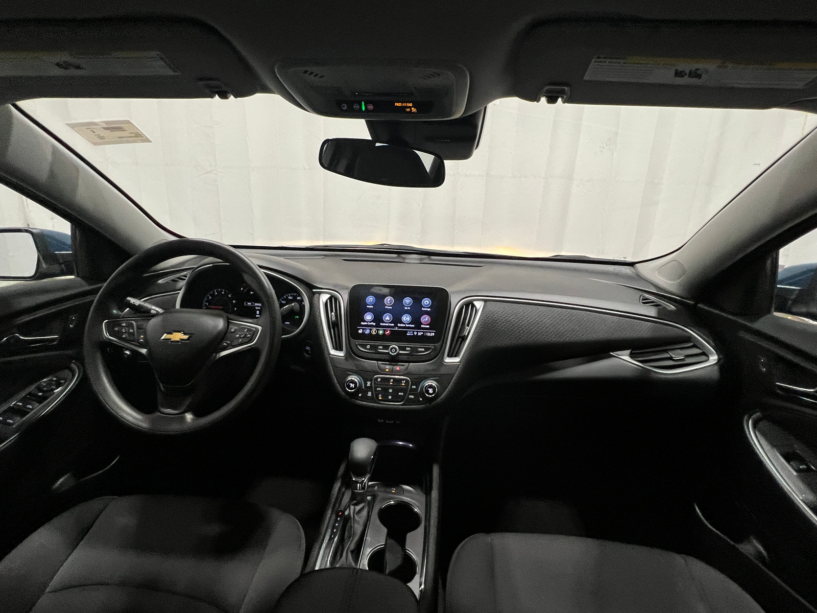 Thumbnail: 2024 Chevrolet Malibu - 3