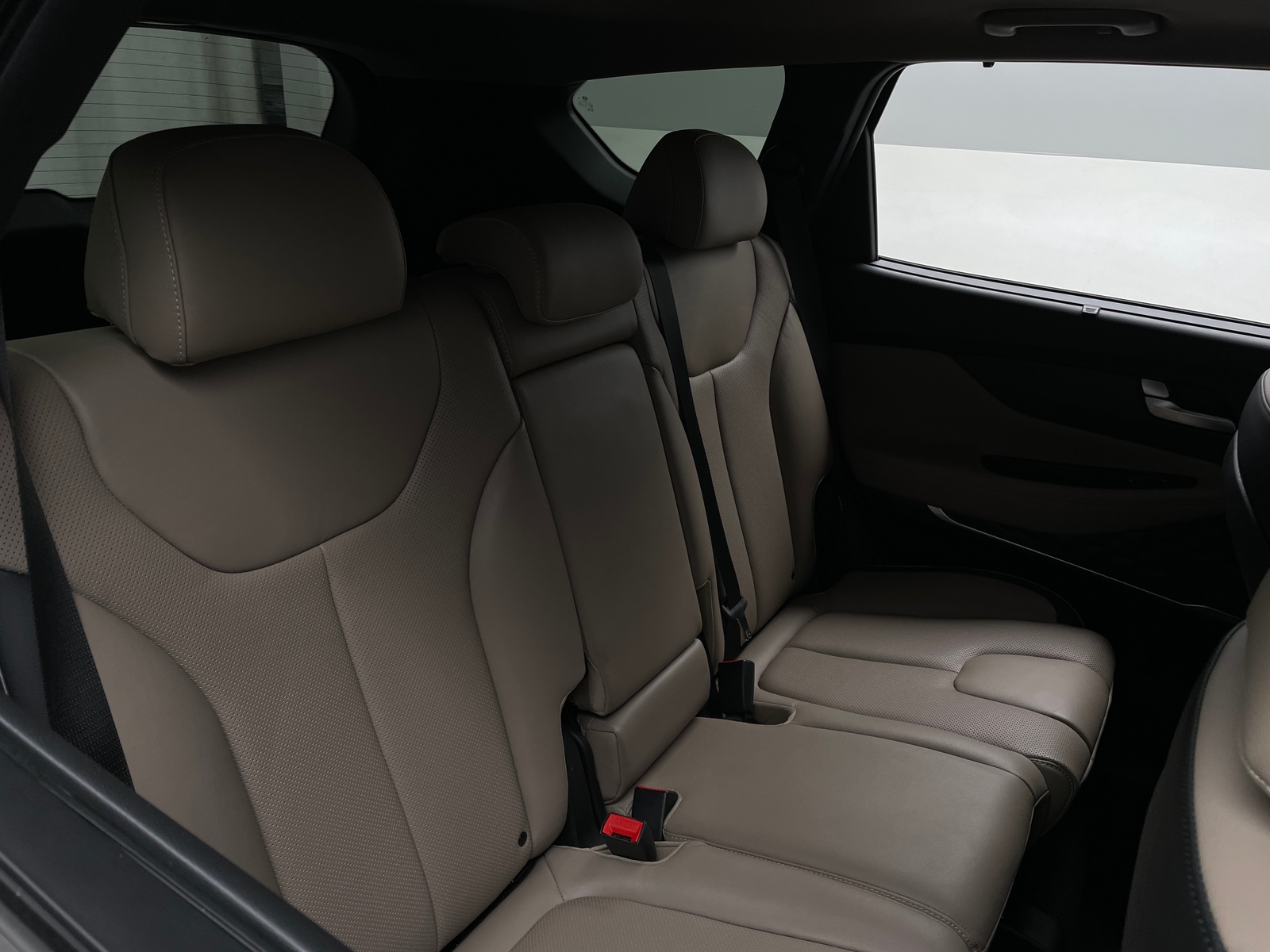 Thumbnail: 2022 Hyundai Santa Fe - 5