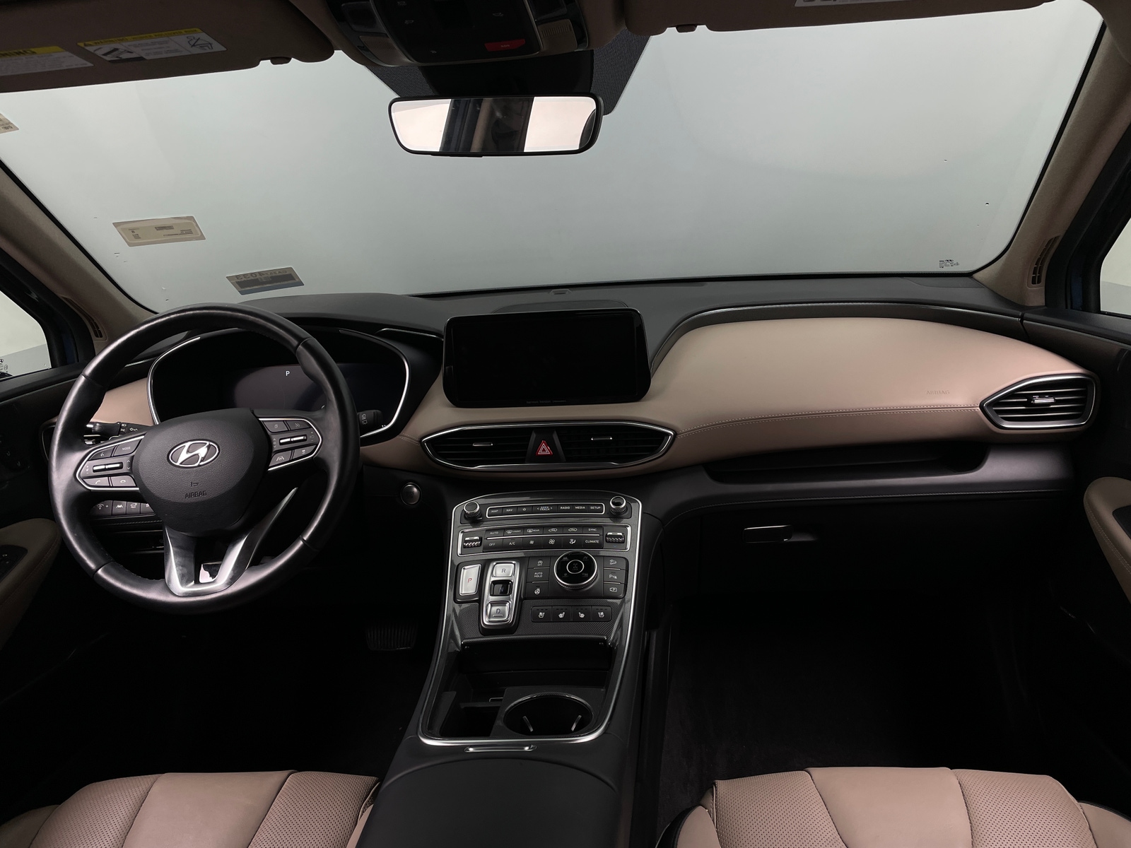 Thumbnail: 2022 Hyundai Santa Fe - 2