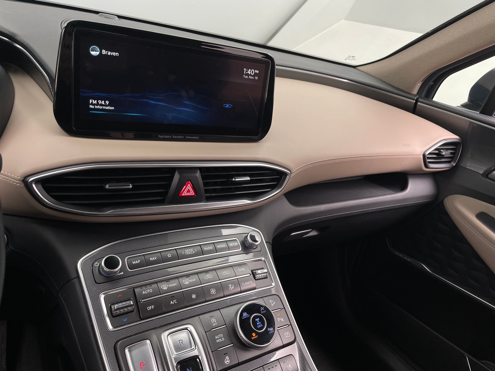 Thumbnail: 2022 Hyundai Santa Fe - 3