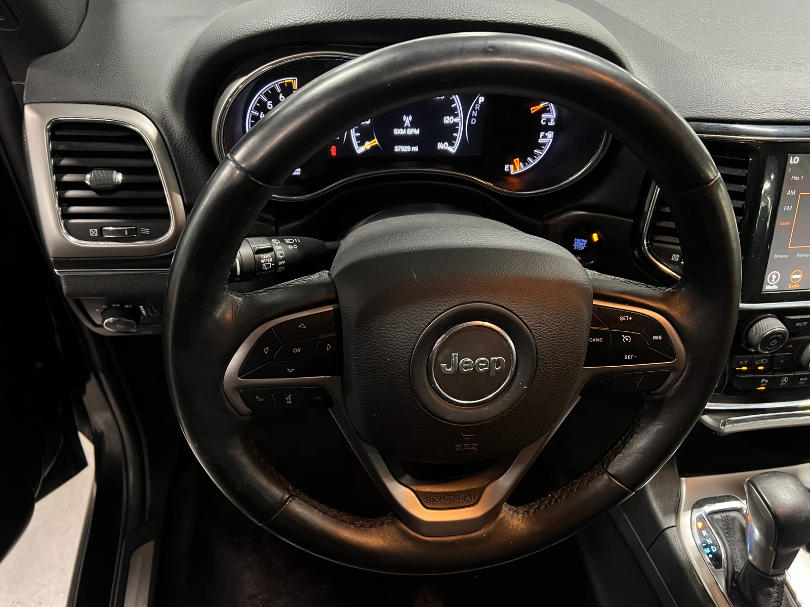 Thumbnail: 2019 Jeep Grand Cherokee - 4