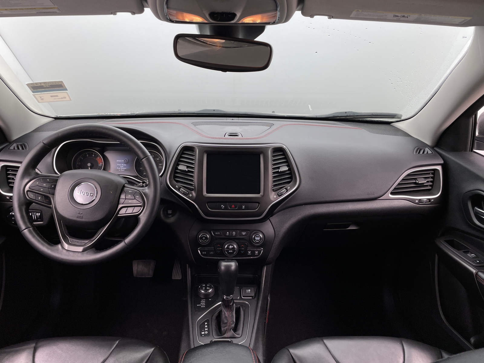 Thumbnail: 2021 Jeep Cherokee - 3