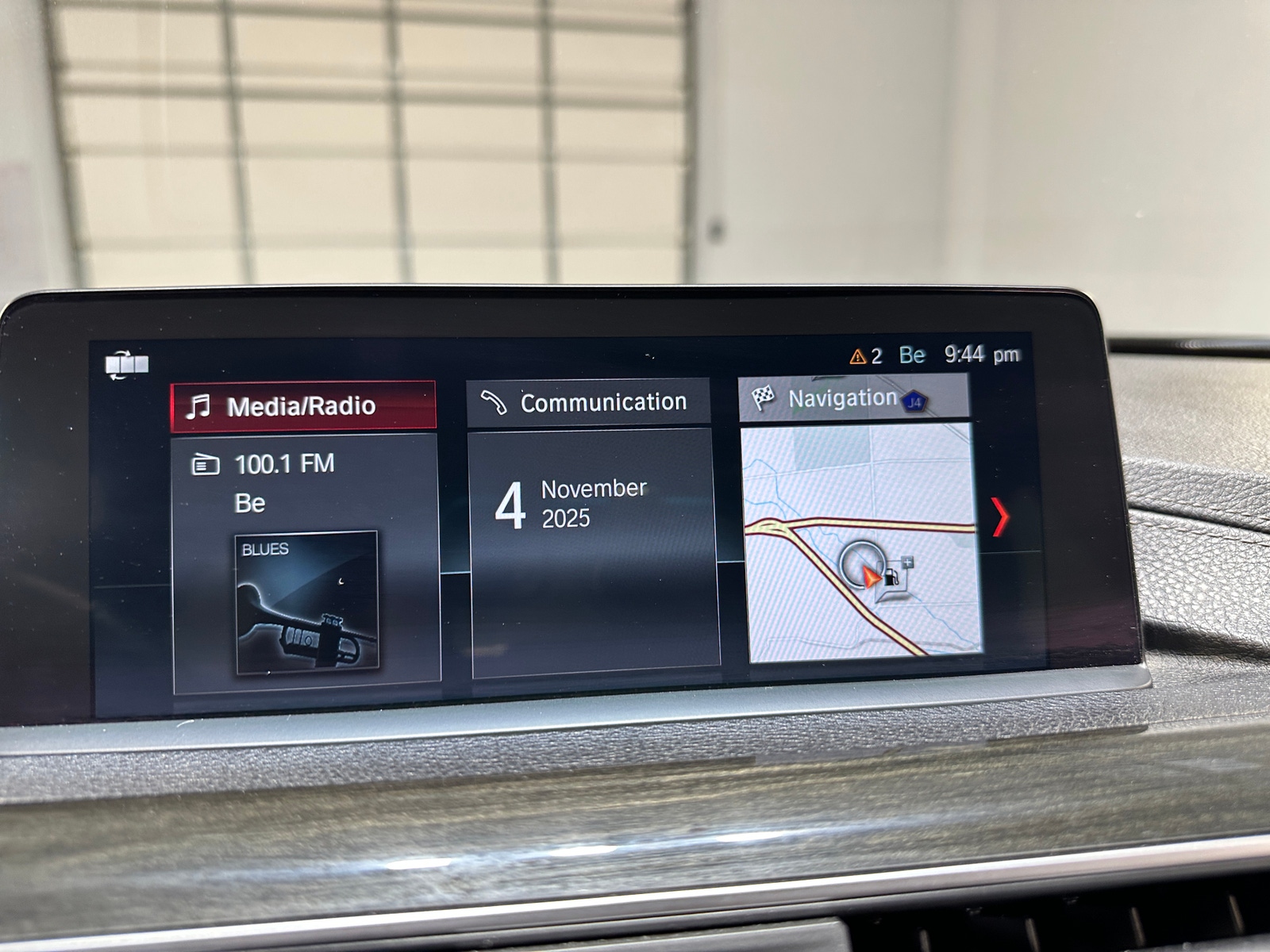 Thumbnail: 2018 BMW 3 Series - 3