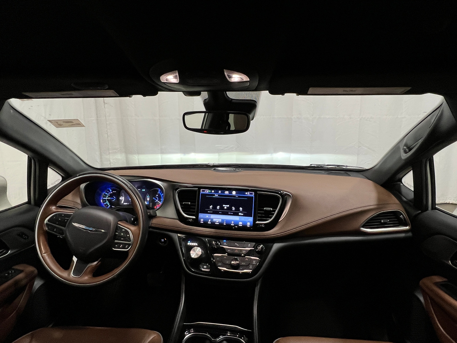 Thumbnail: 2021 Chrysler Pacifica - 2