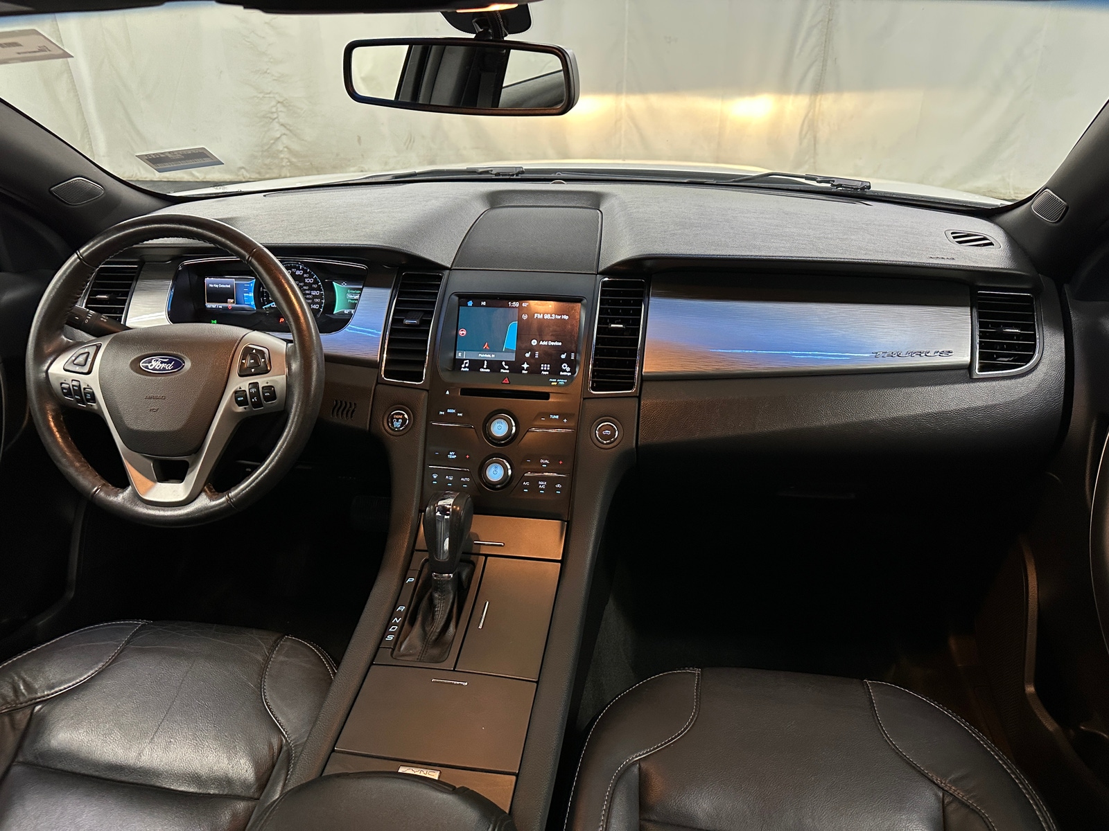 Thumbnail: 2016 Ford Taurus - 2