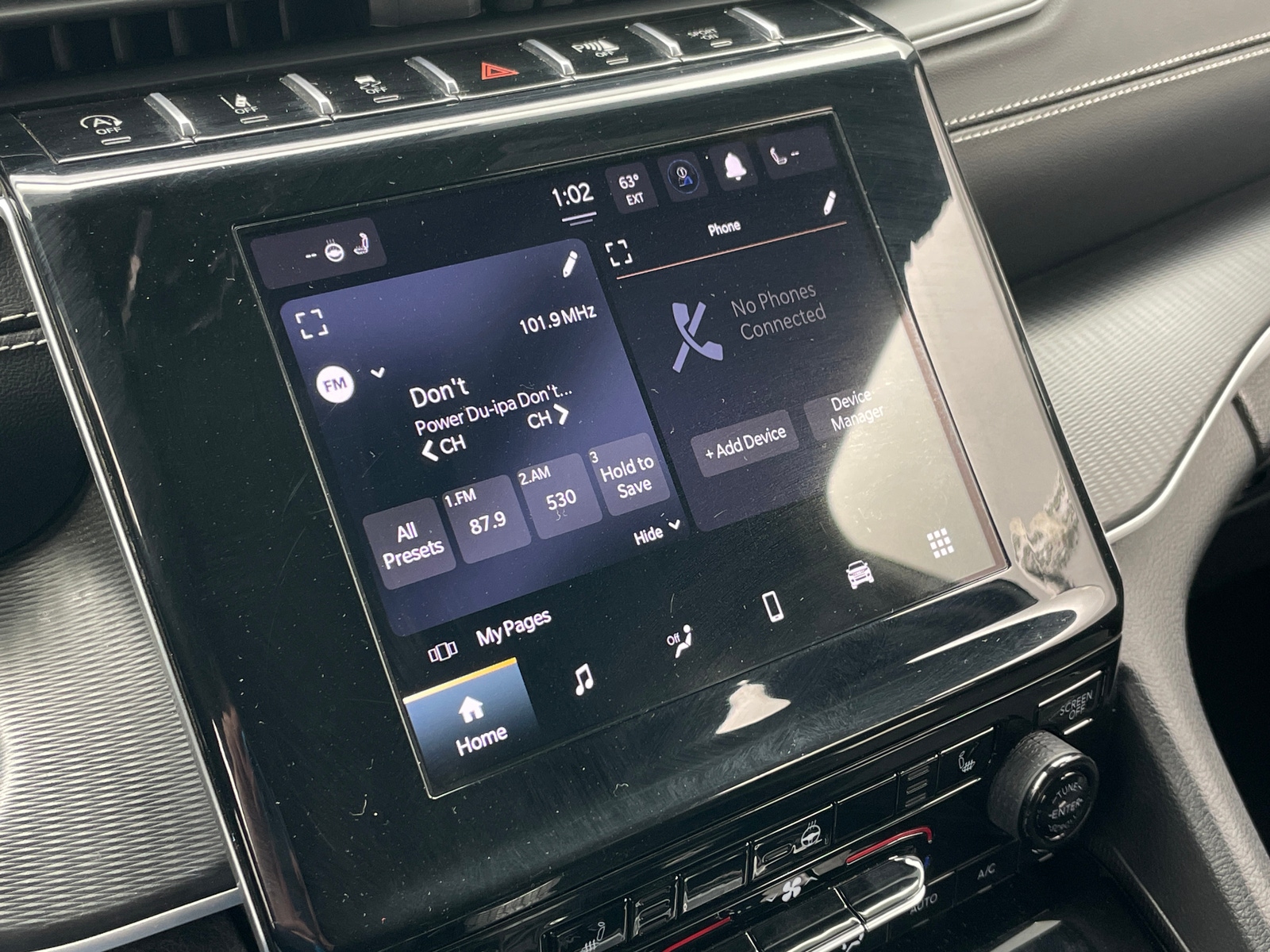 Thumbnail: 2024 Jeep Grand Cherokee L - 4