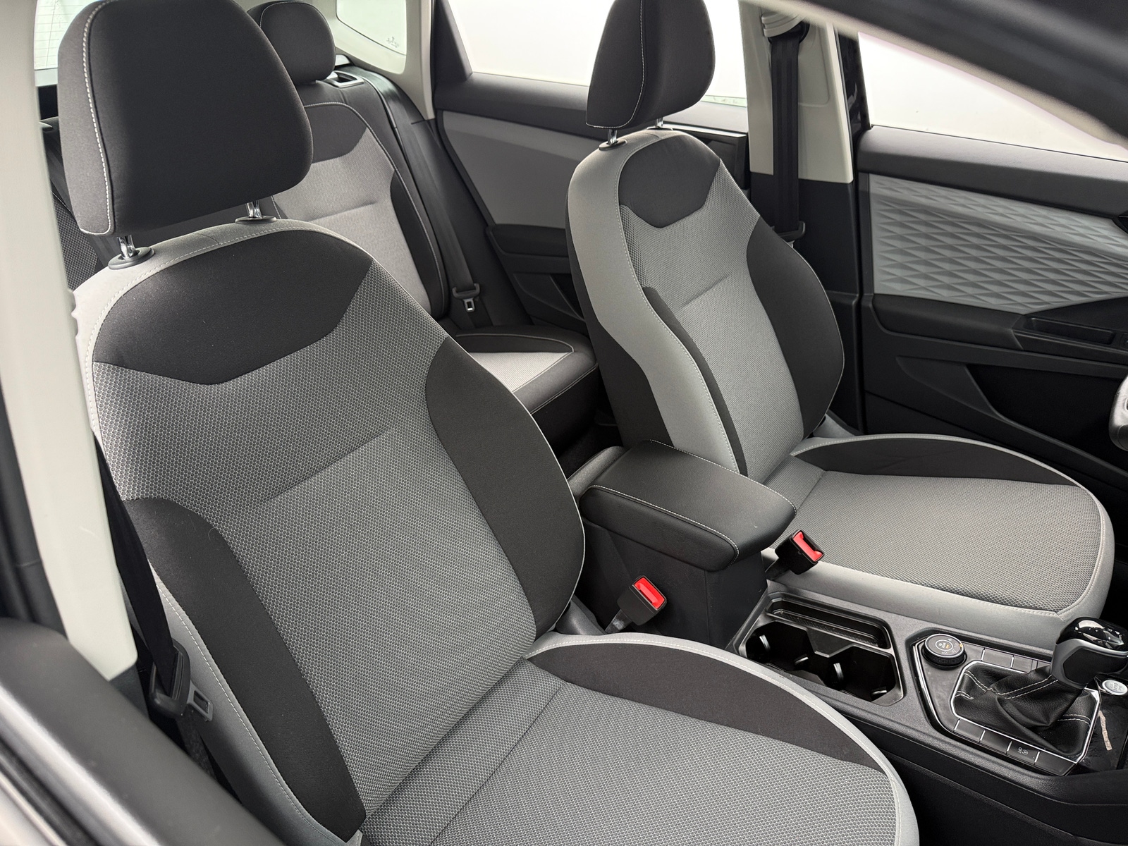 Thumbnail: 2023 Volkswagen Taos - 2