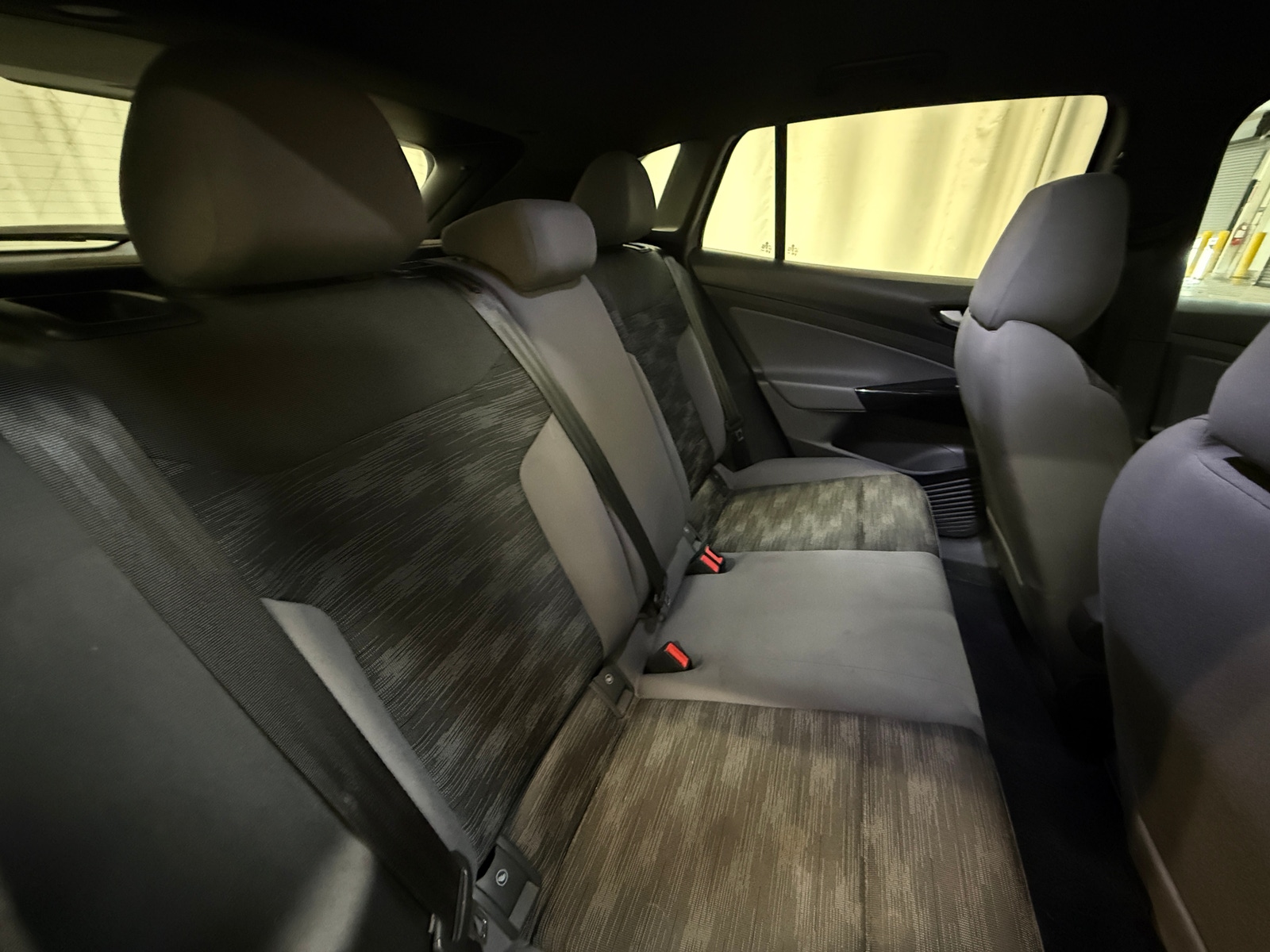 Thumbnail: 2021 Volkswagen ID.4 - 6