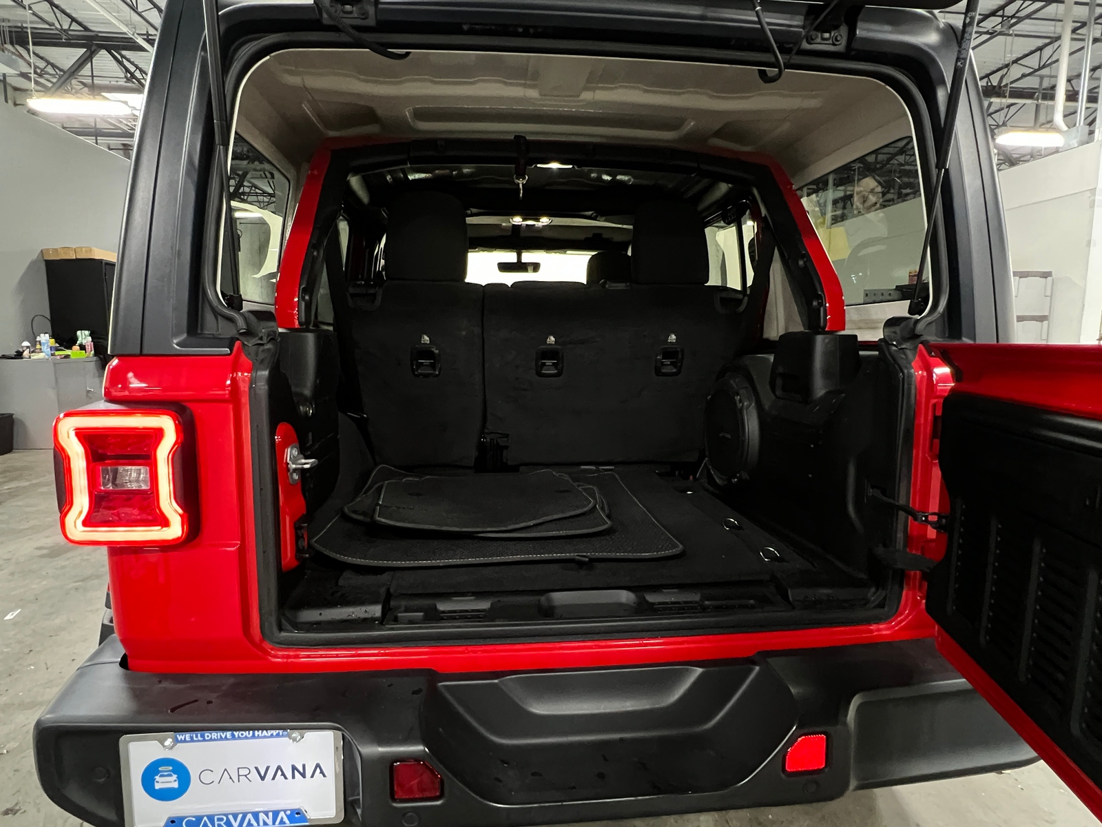 Thumbnail: 2021 Jeep Wrangler - 7