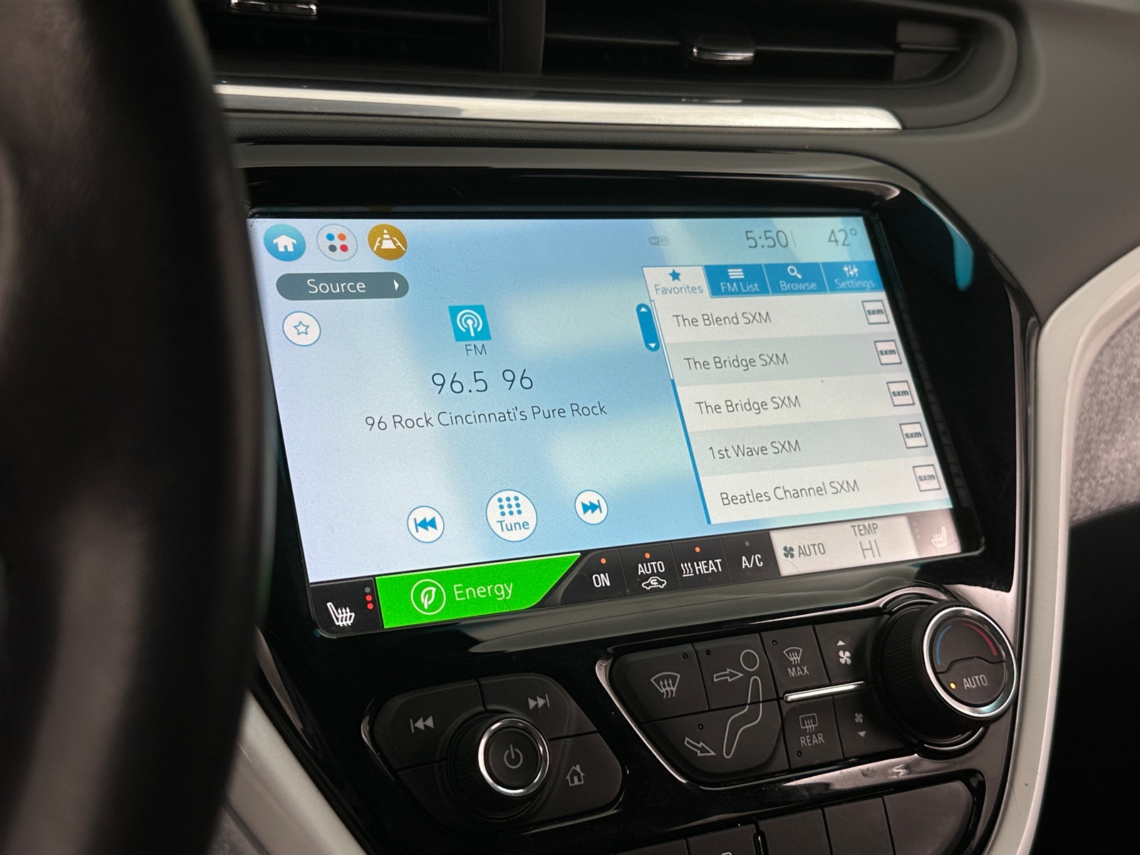 Thumbnail: 2020 Chevrolet Bolt EV - 3