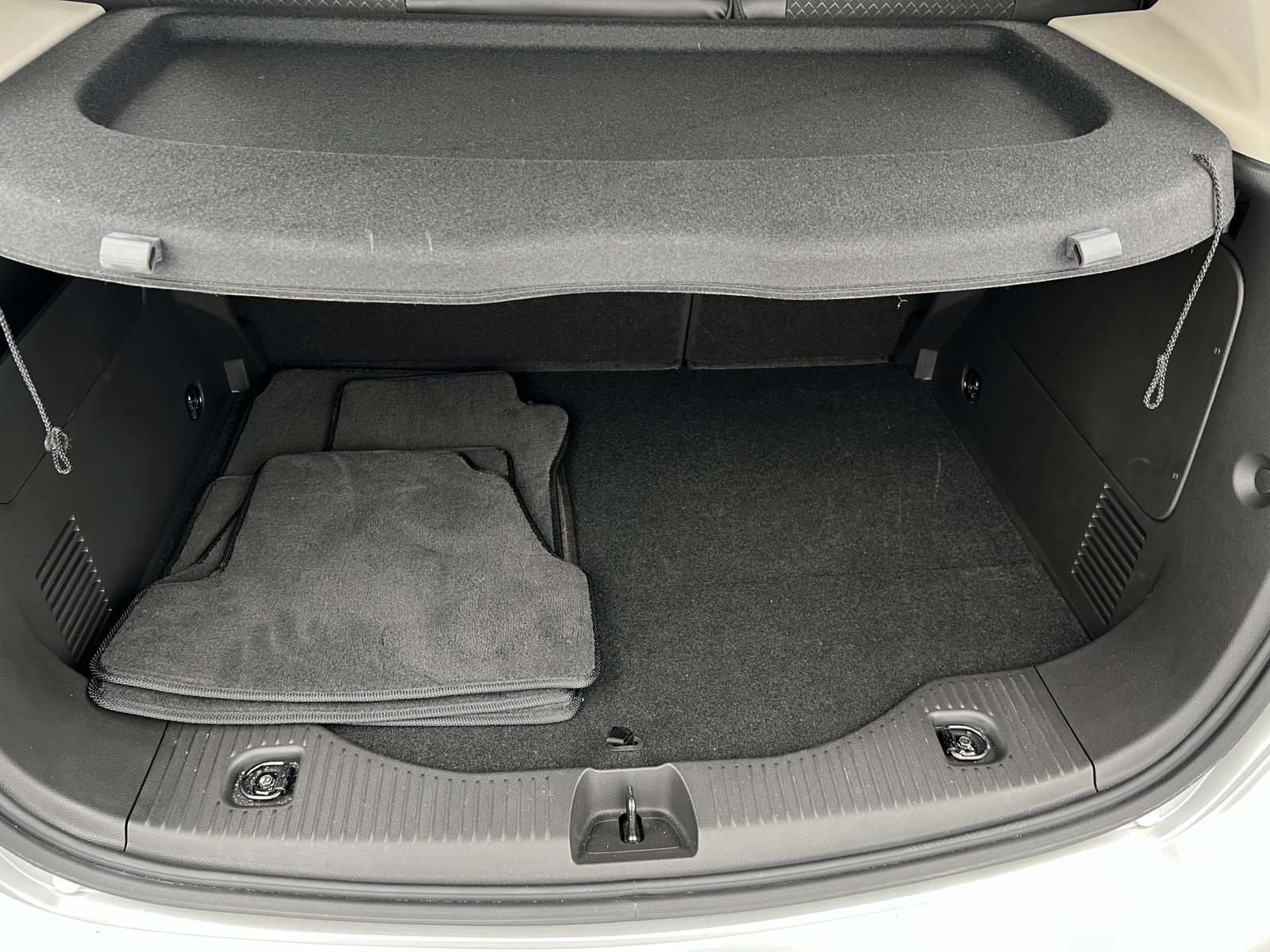 Thumbnail: 2019 Buick Encore - 7