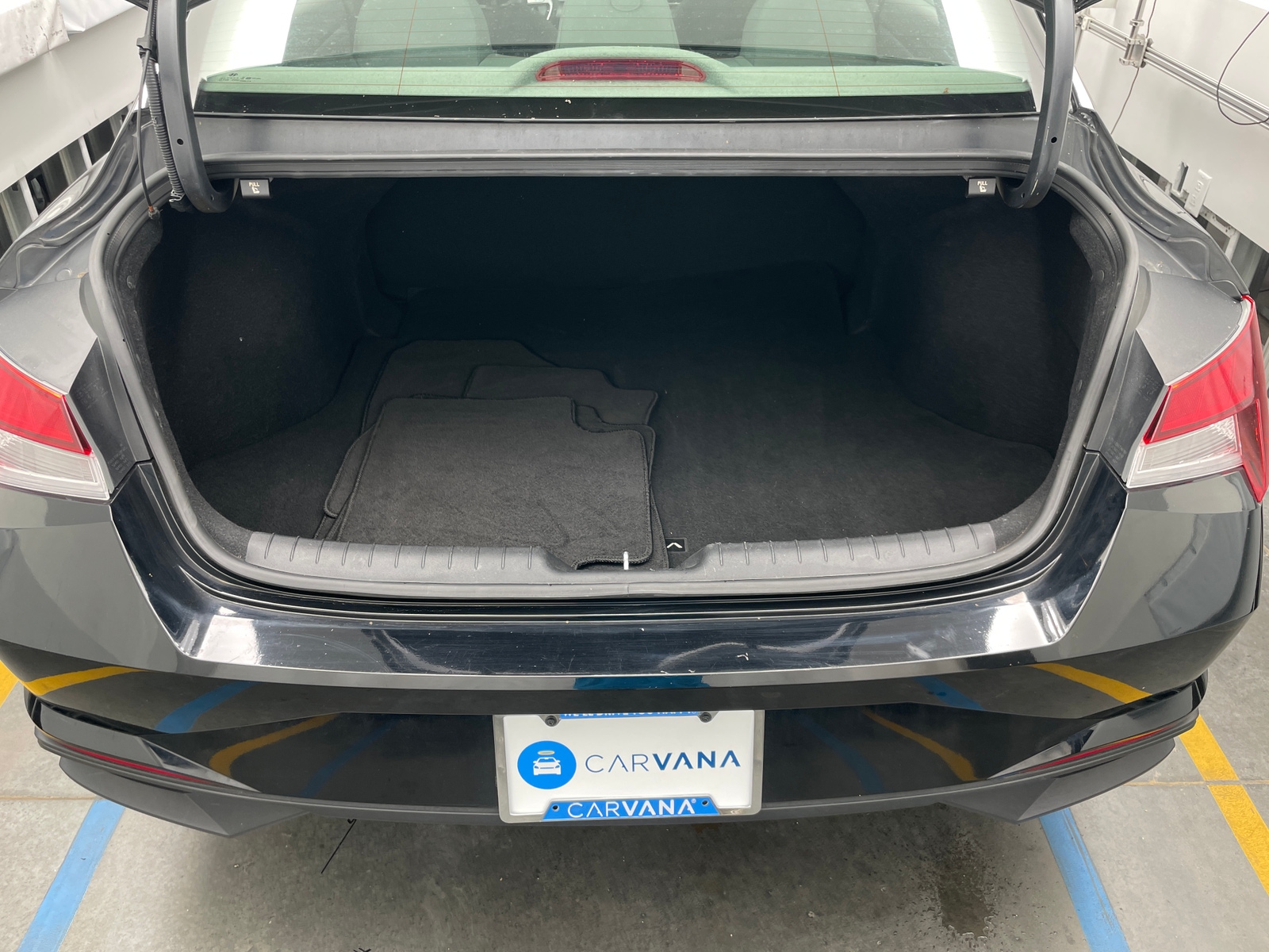 Thumbnail: 2023 Hyundai Elantra - 7