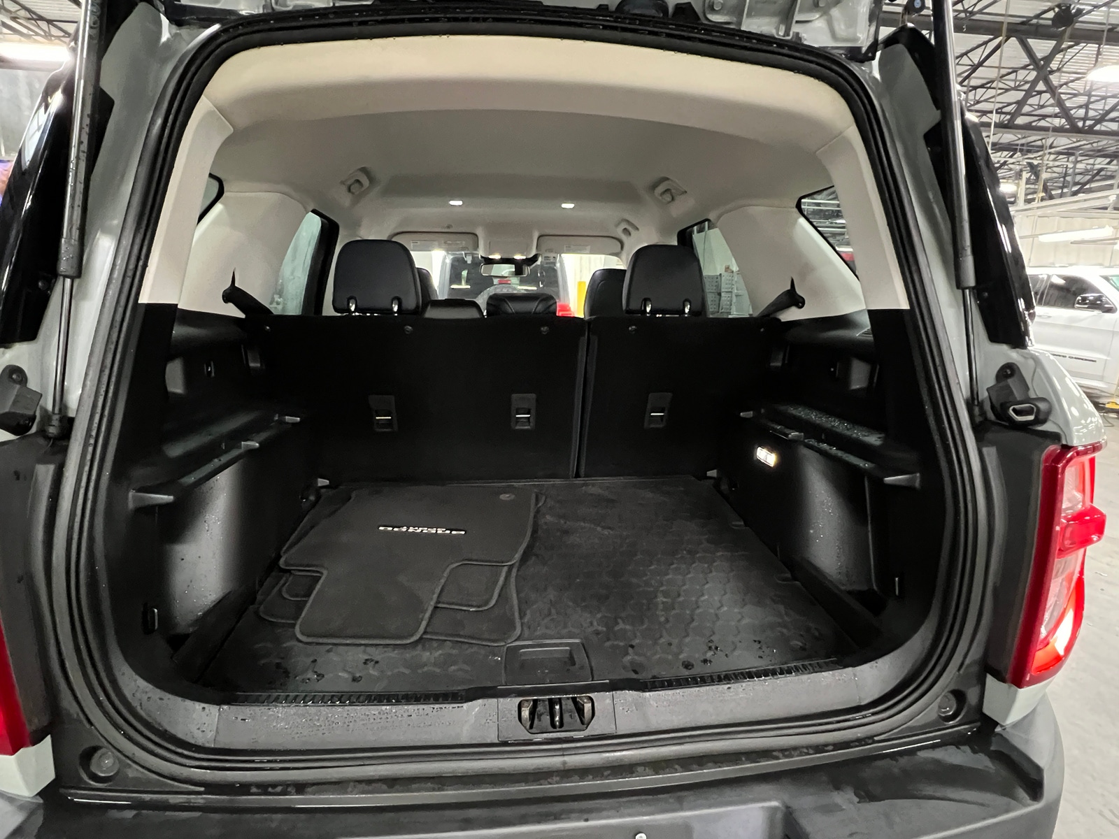 Thumbnail: 2021 Ford Bronco Sport - 6