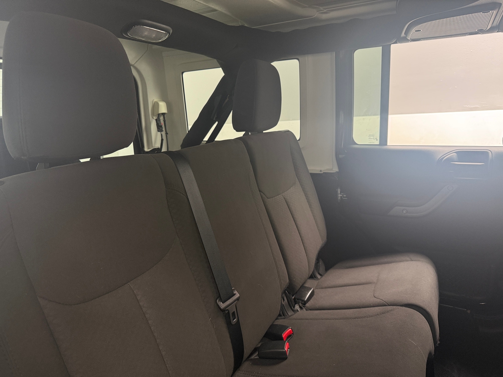 Thumbnail: 2017 Jeep Wrangler - 6