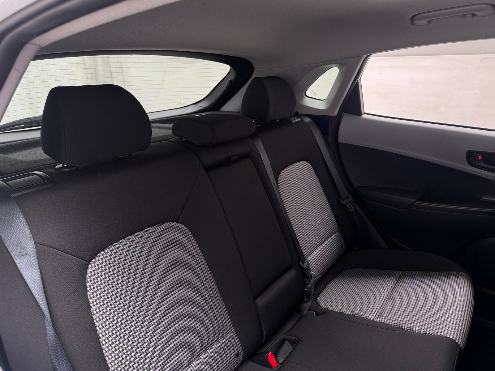 Thumbnail: 2020 Hyundai Kona - 6